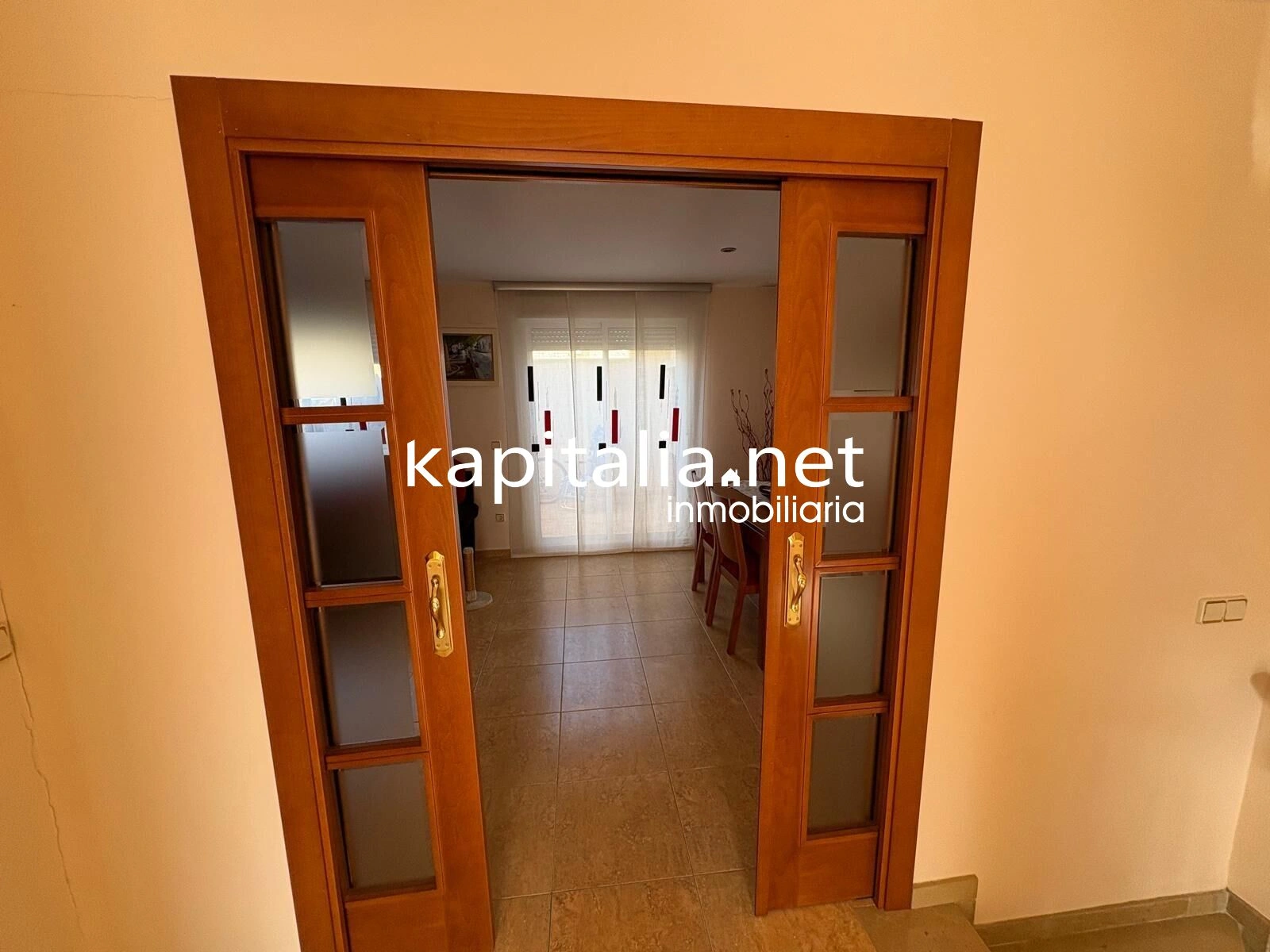 EXCLUSIVE SEMI-DETACHED HOUSE FOR SALE, READY TO MOVE INTO IN ANNA