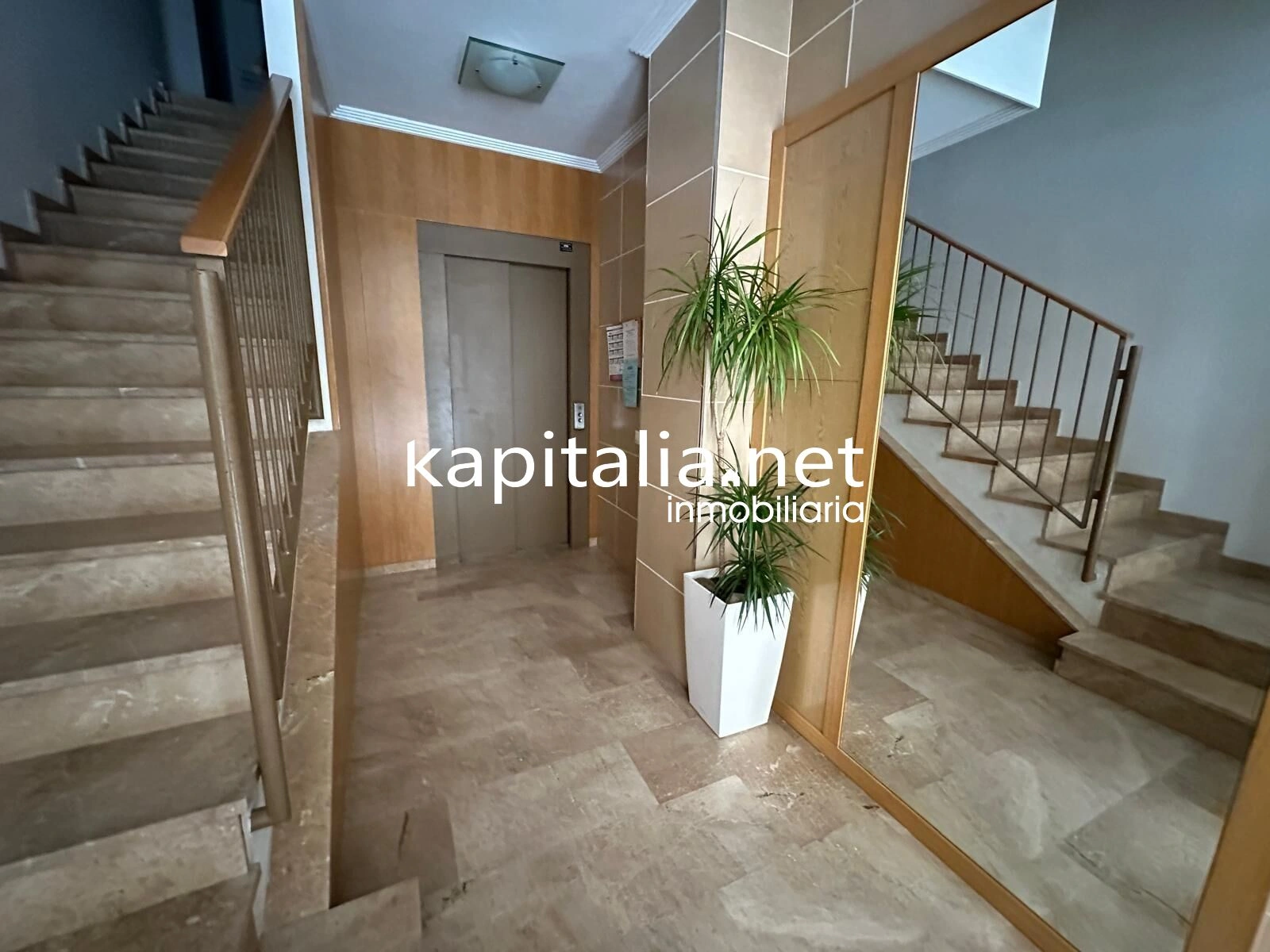 09584 - Entresuelo a la venta en Ontinyent (Valencia)
