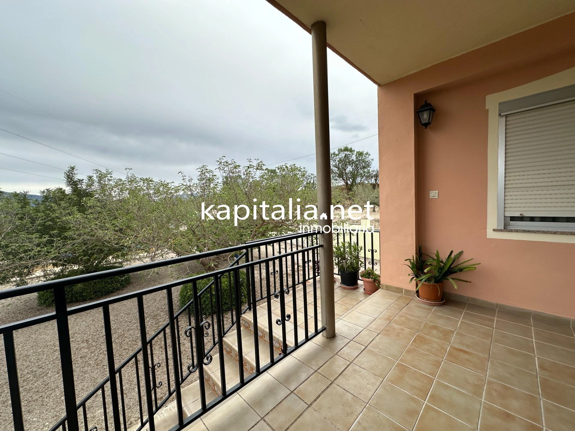 Chalet a la venta en Cocentaina, Alicante.