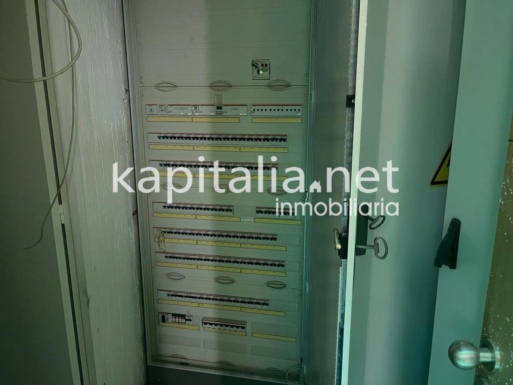 07775 - Commercial premises for rent in the centre of Valencia (Valencia)