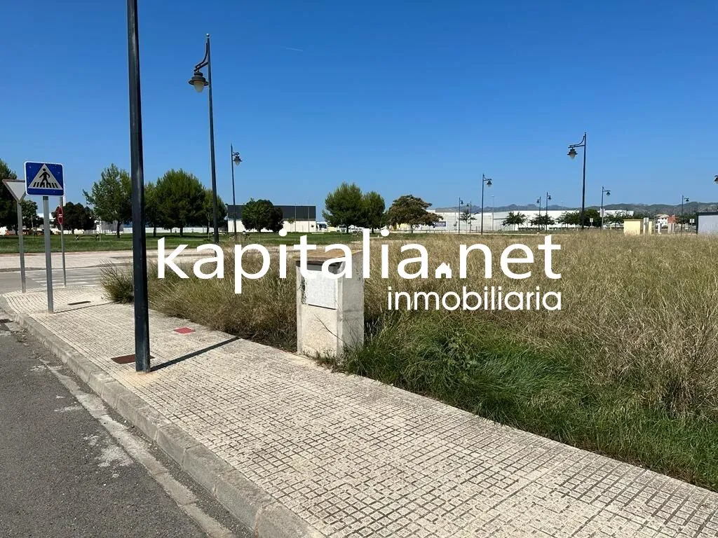 09232 - SOLAR URBANO A LA VENTA EN LA POBLA LARGA