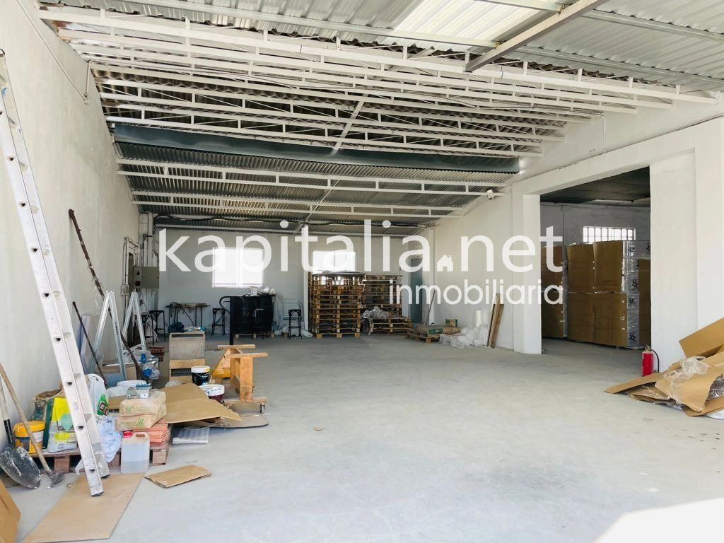 06581 - Nave Industrial en Xativa