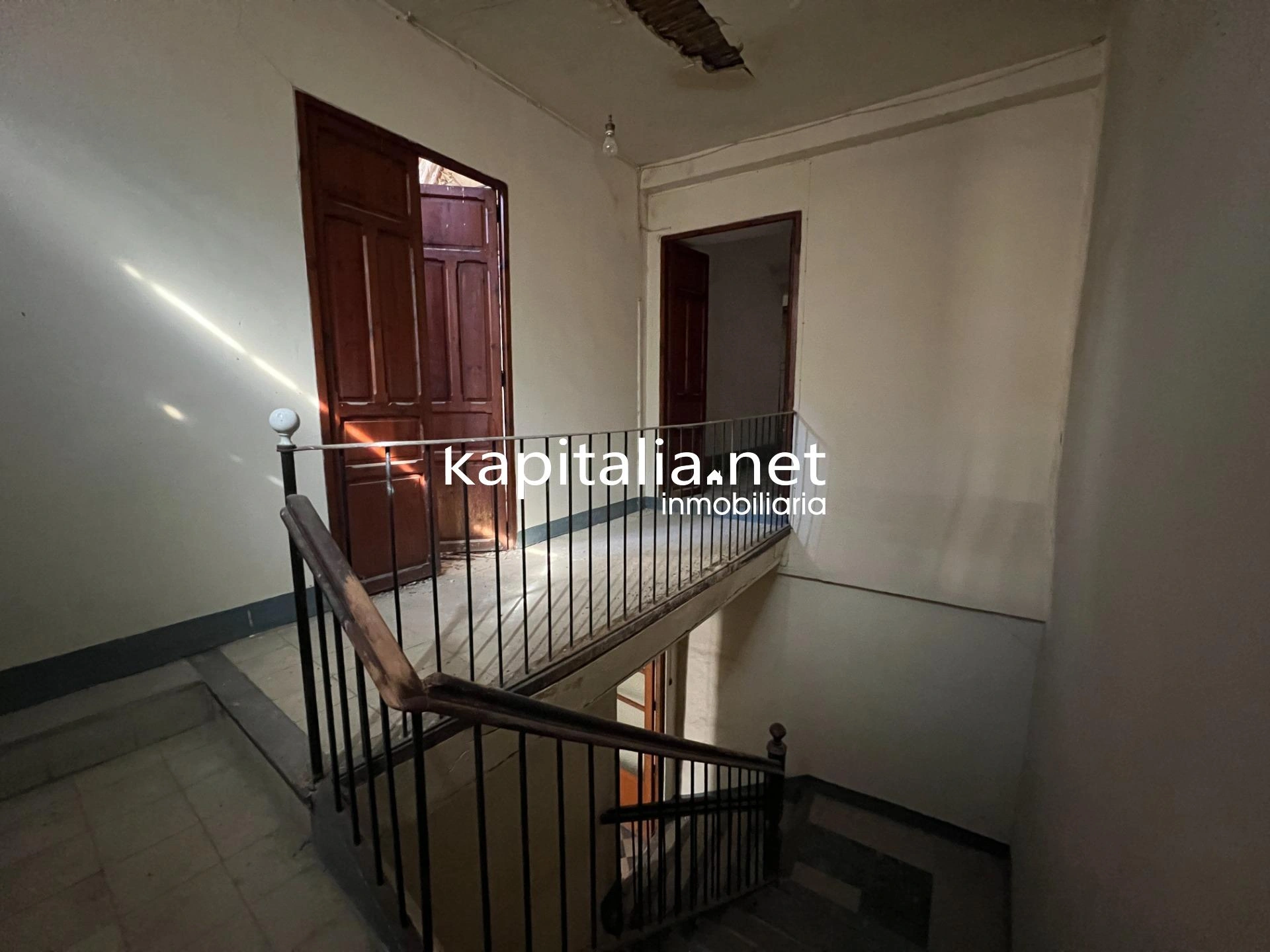 Casa a la venta en Ontinyent, Valencia