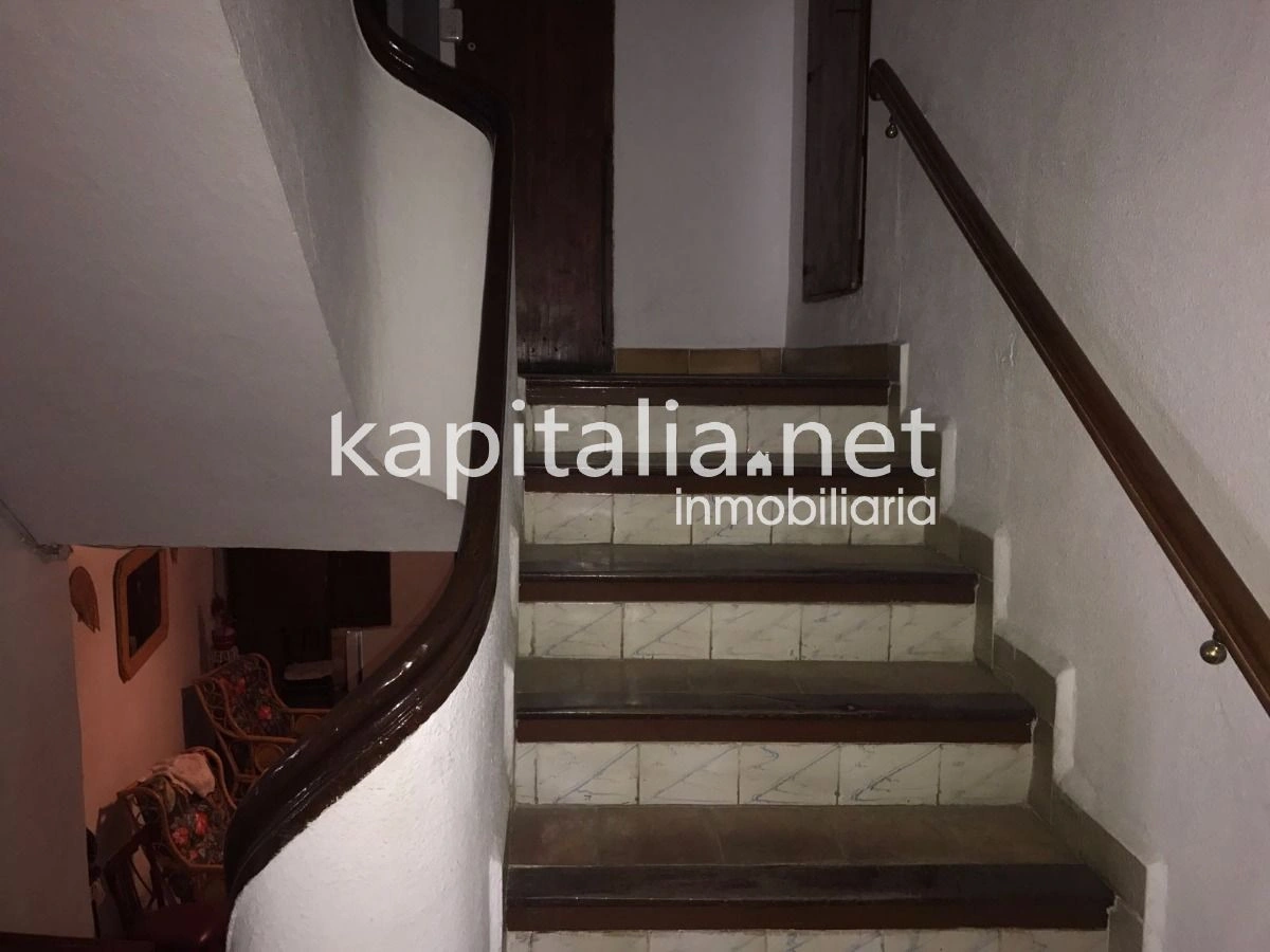 Casa de 500m2 a la venta en Bocairent