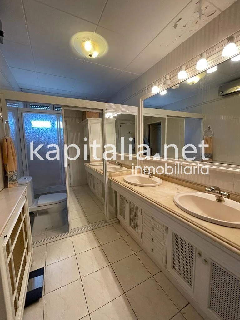 07551 - Casa + Local a la venta en Bocairent.