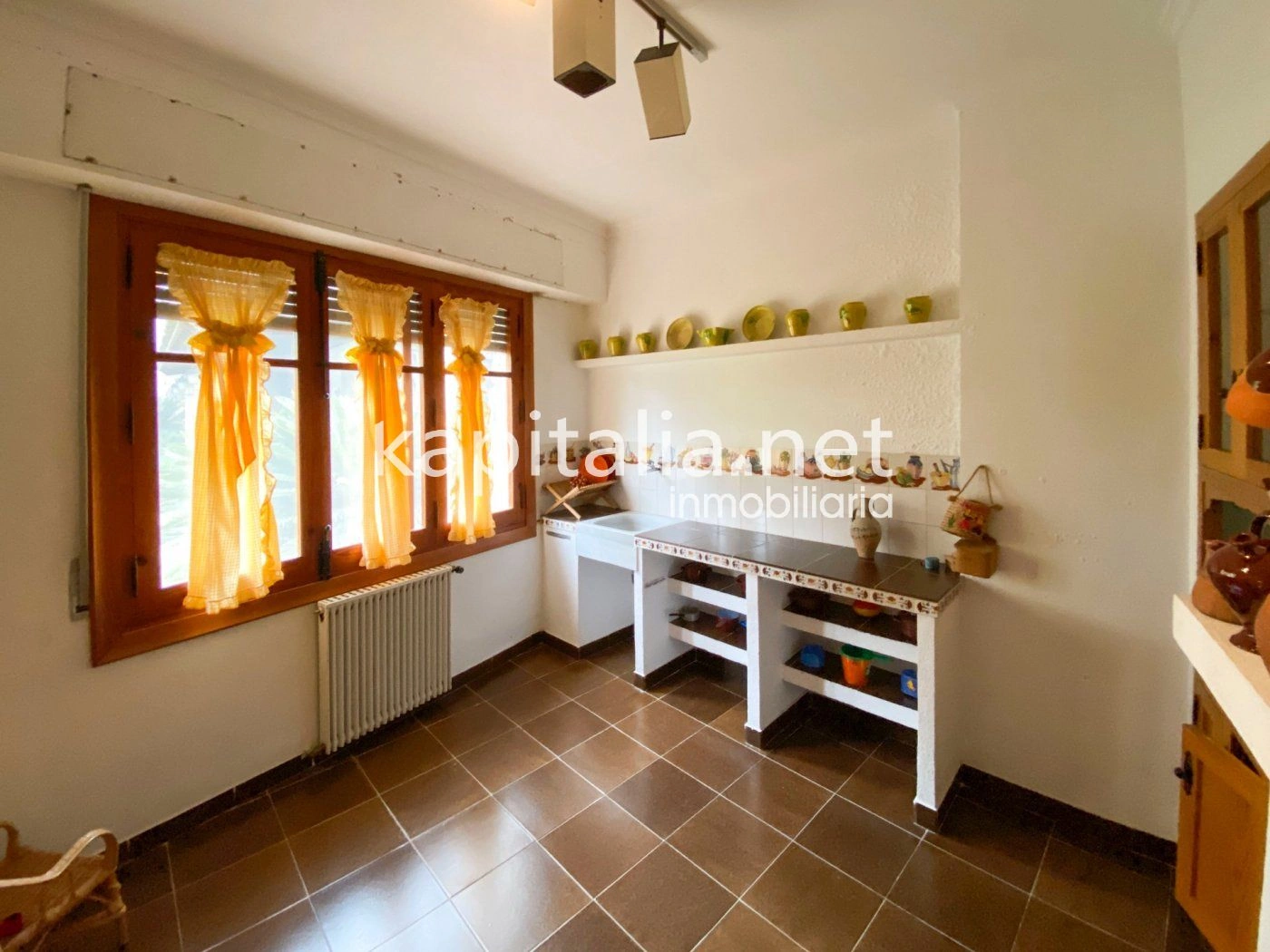 06369 - Casa señorial con gran jardín en el centro de Atzeneta d'Albaida