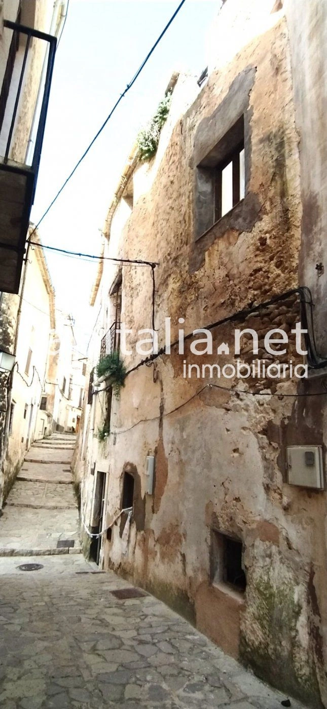 Caserio a la venta en Bocairent.
