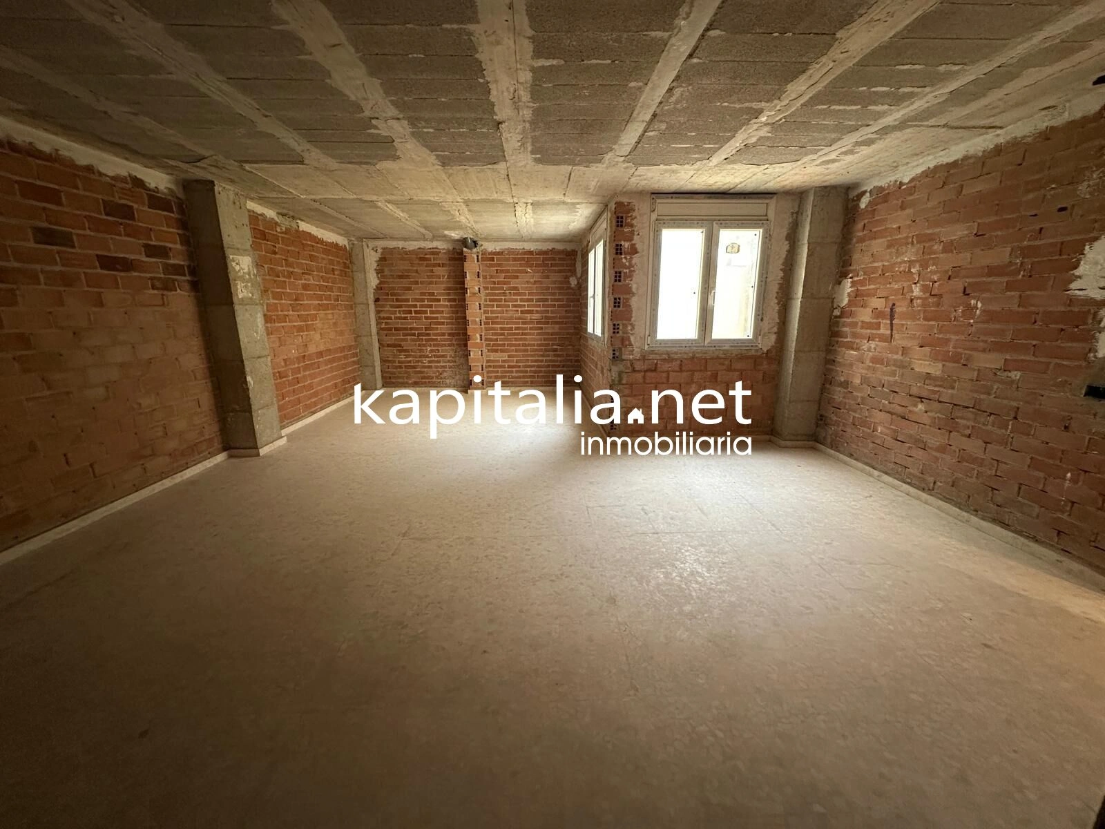 09584 - Entresuelo a la venta en Ontinyent (Valencia)