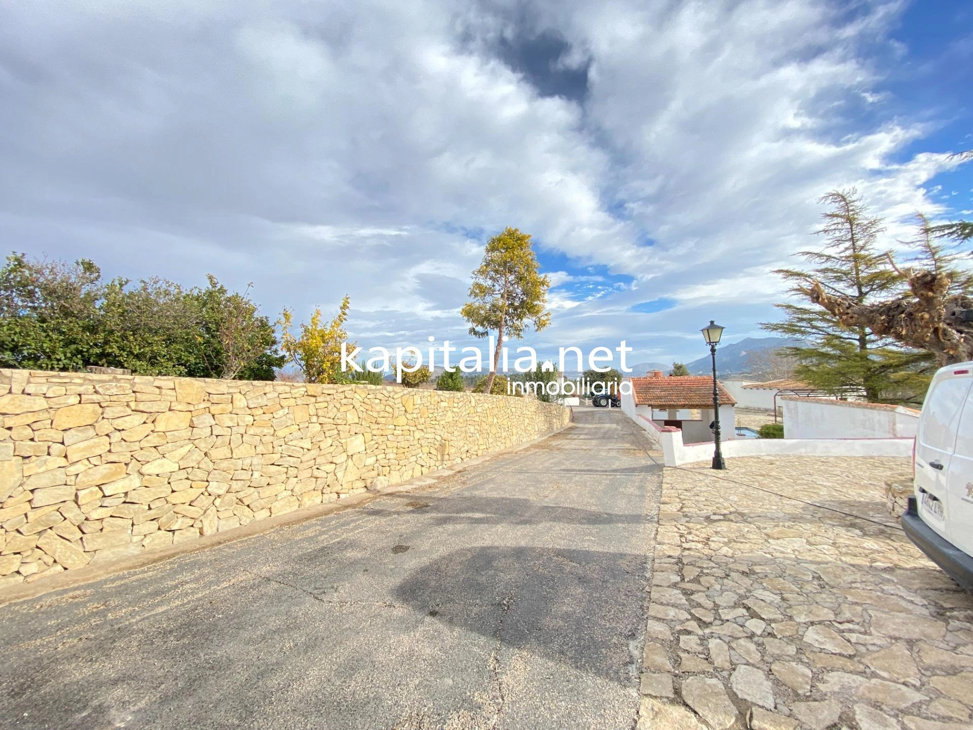 09843 - Masia en Penaguila