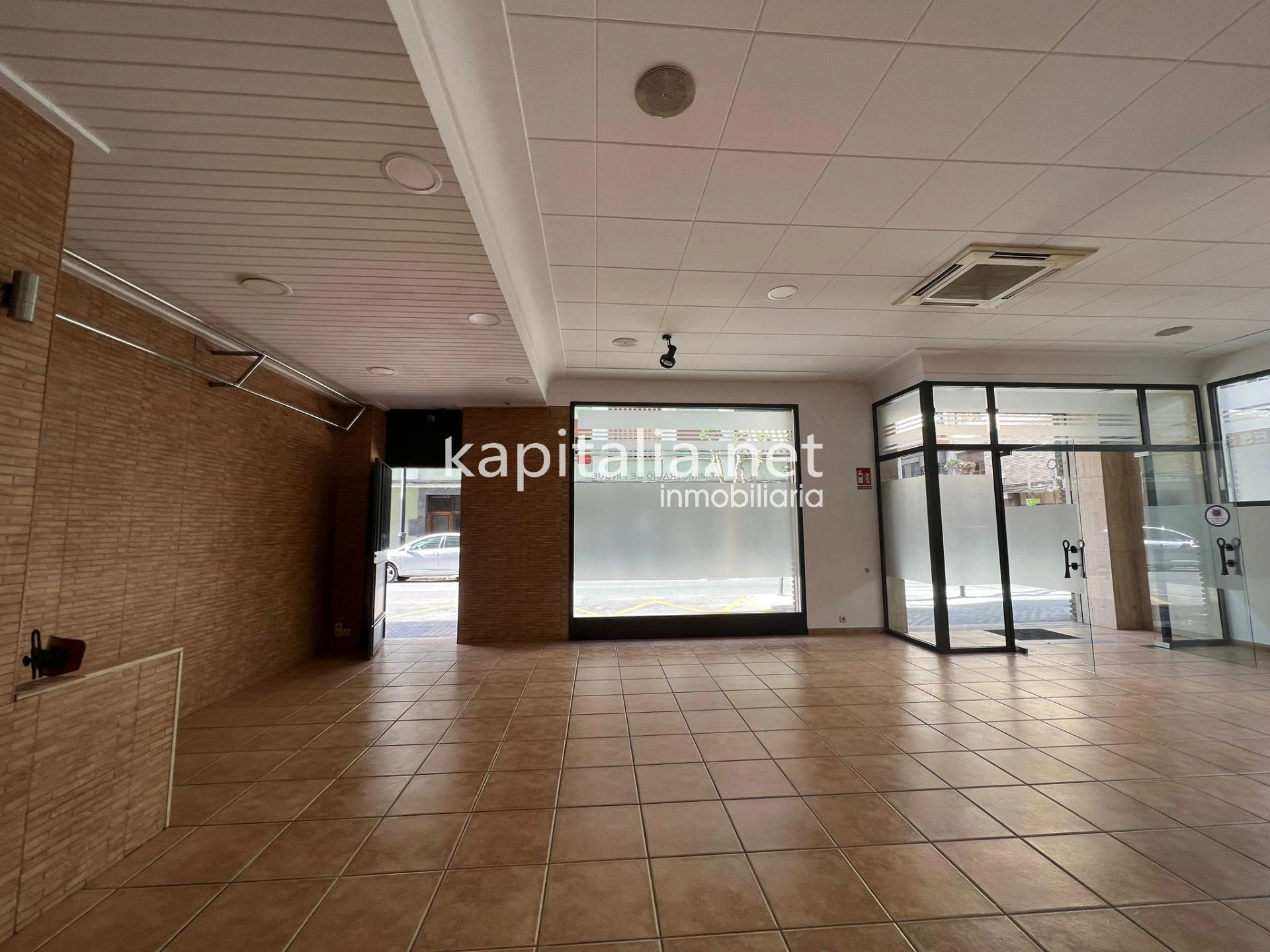 08273 - Property for Rent in Ontinyent