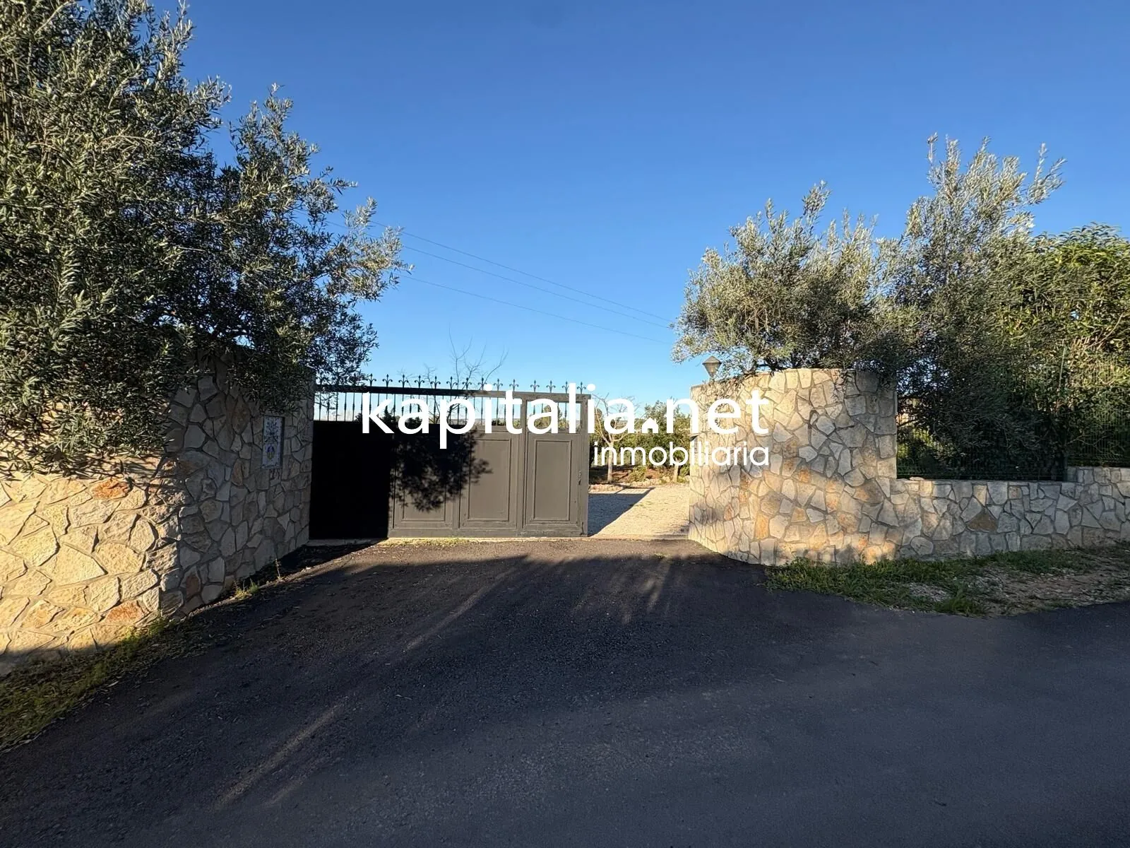 10347 - ESTUPENDO CHALET A LA VENTA A TAN SOLO 10 MINUTOS DE XATIVA