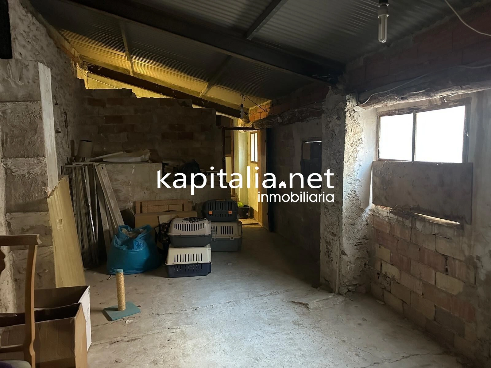 Edificio en venta en L´Olleria (Valencia)