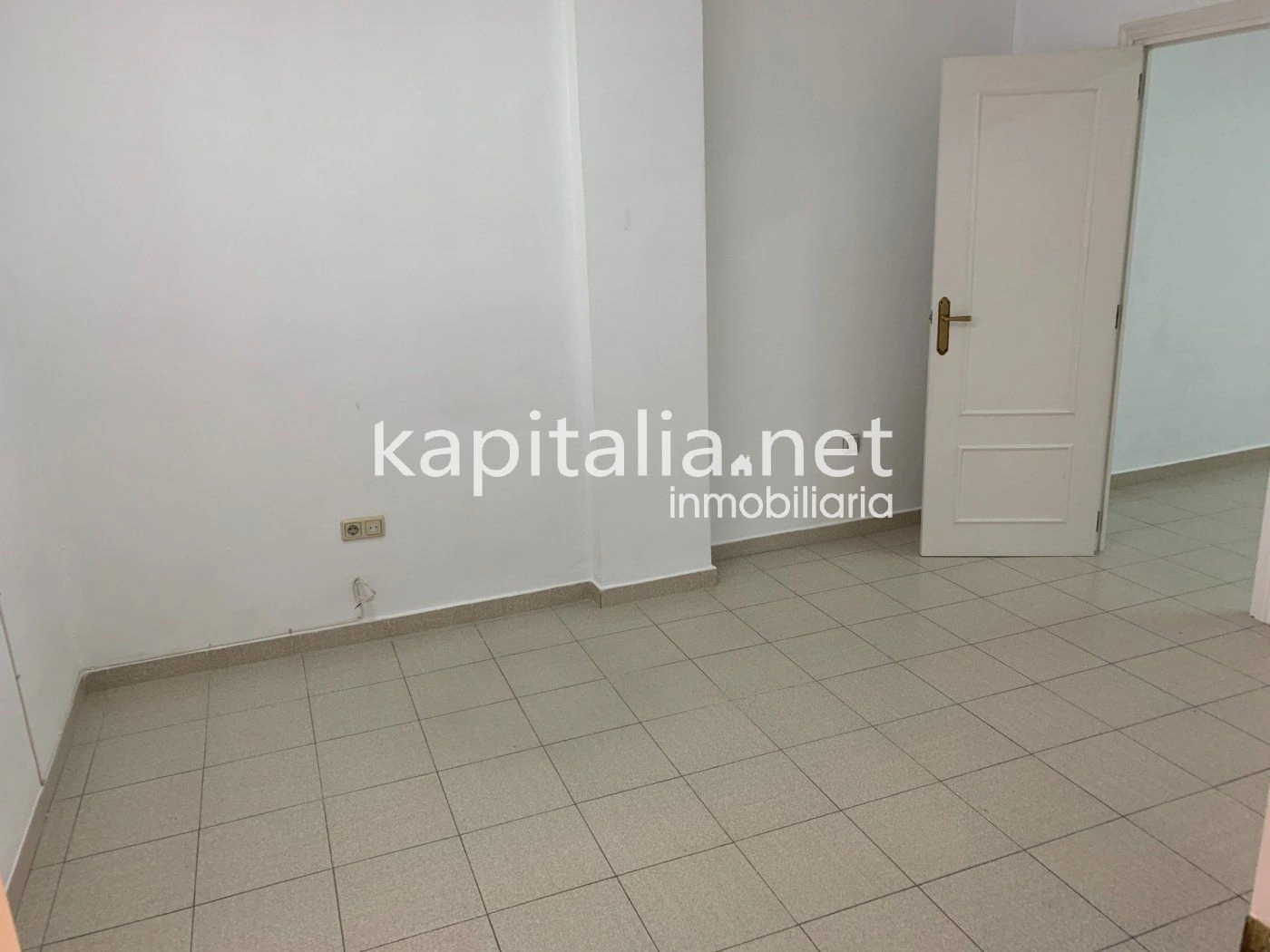 06243 - Commercial premises for rent in El Llombo de Ontinyent