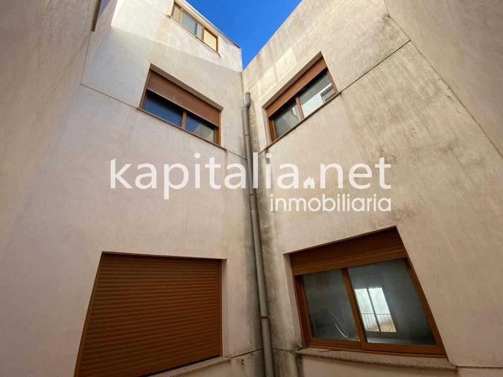 Edificio a la venta en La Llosa de Ranes