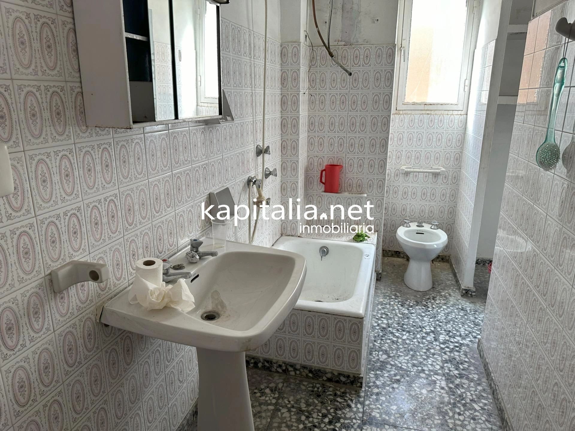 EDIFICIO EN VENTA EN LLUTXENT