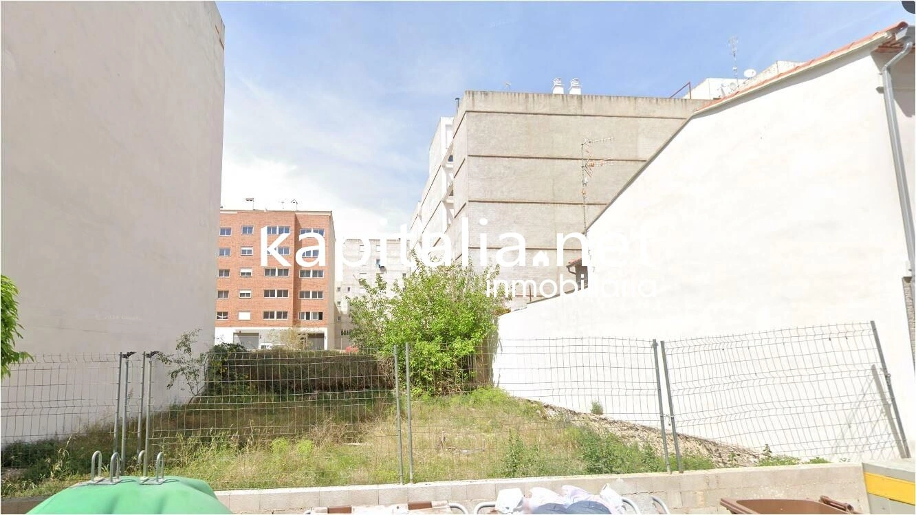 09690 - Solar urbano en venta en L´Olleria (Valencia)