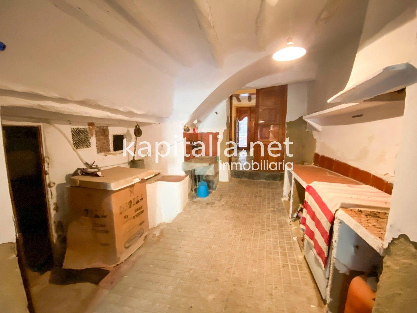 09802 - Casa de pueblo a la venta en Salem