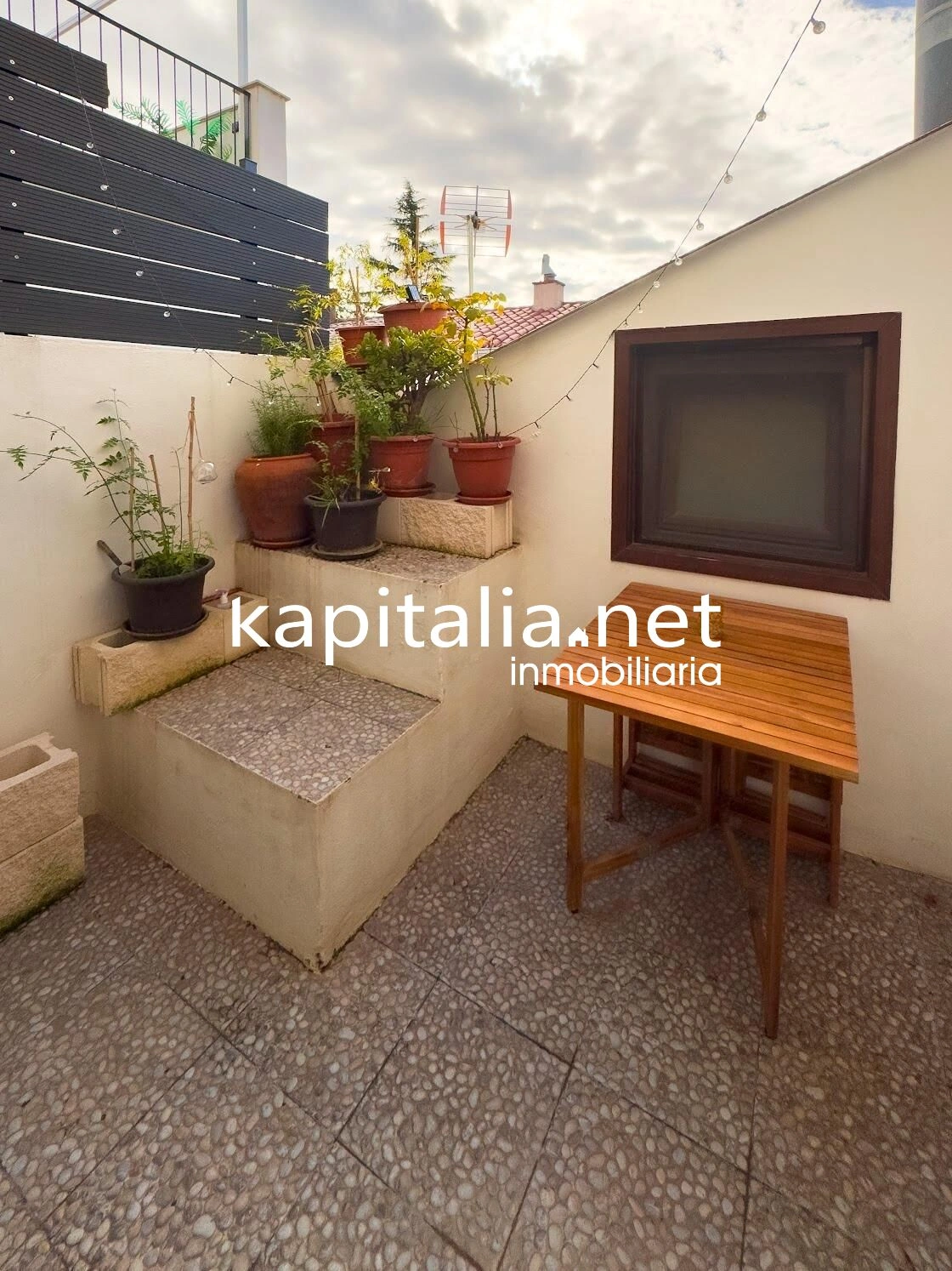 GRAN CASA A LA VENTA EN BOCAIRENT
