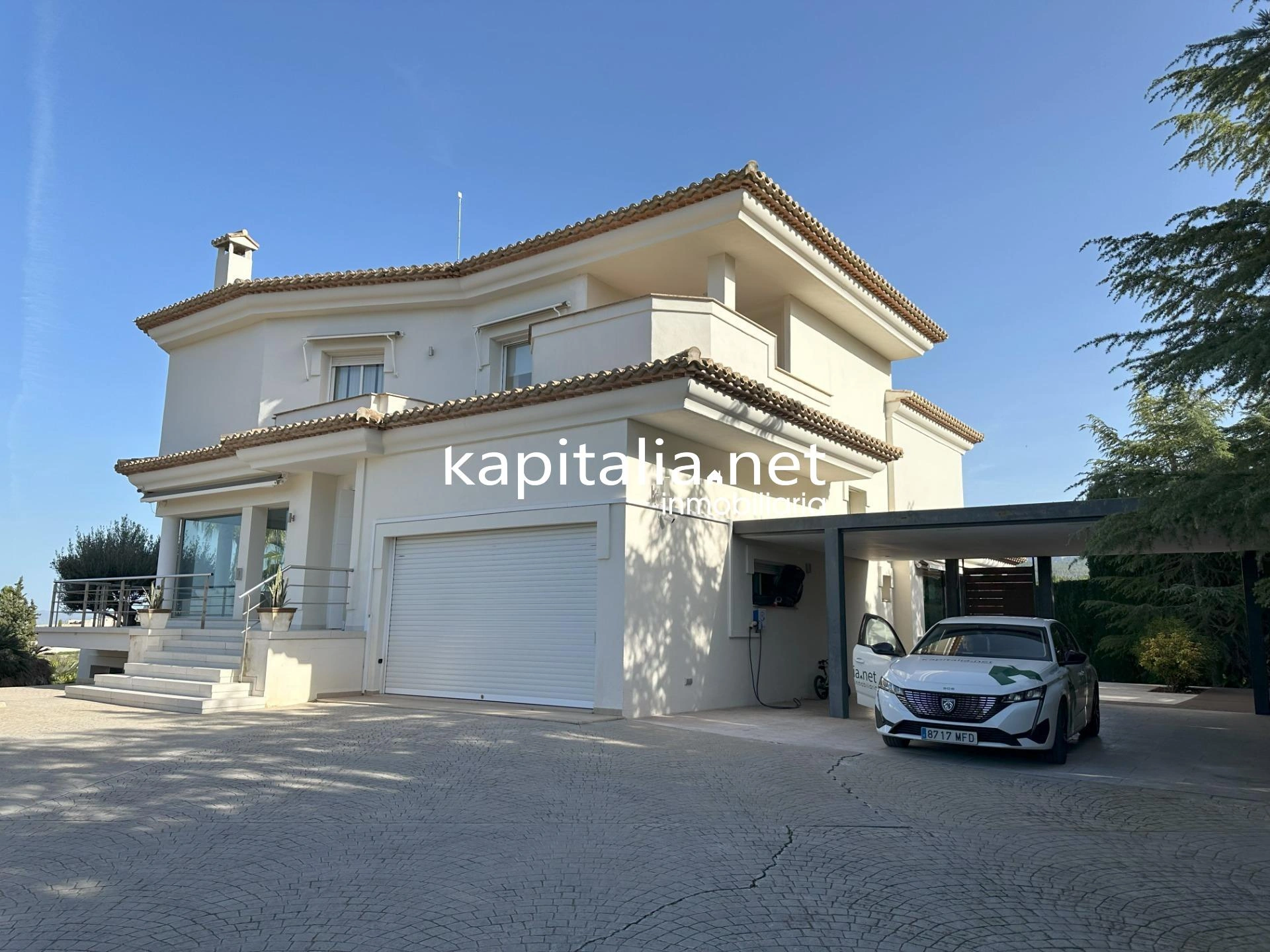 09605 - IMPRESIONANTE VILLA A LA VENTA EN LA PROVINCIA DE VALENCIA