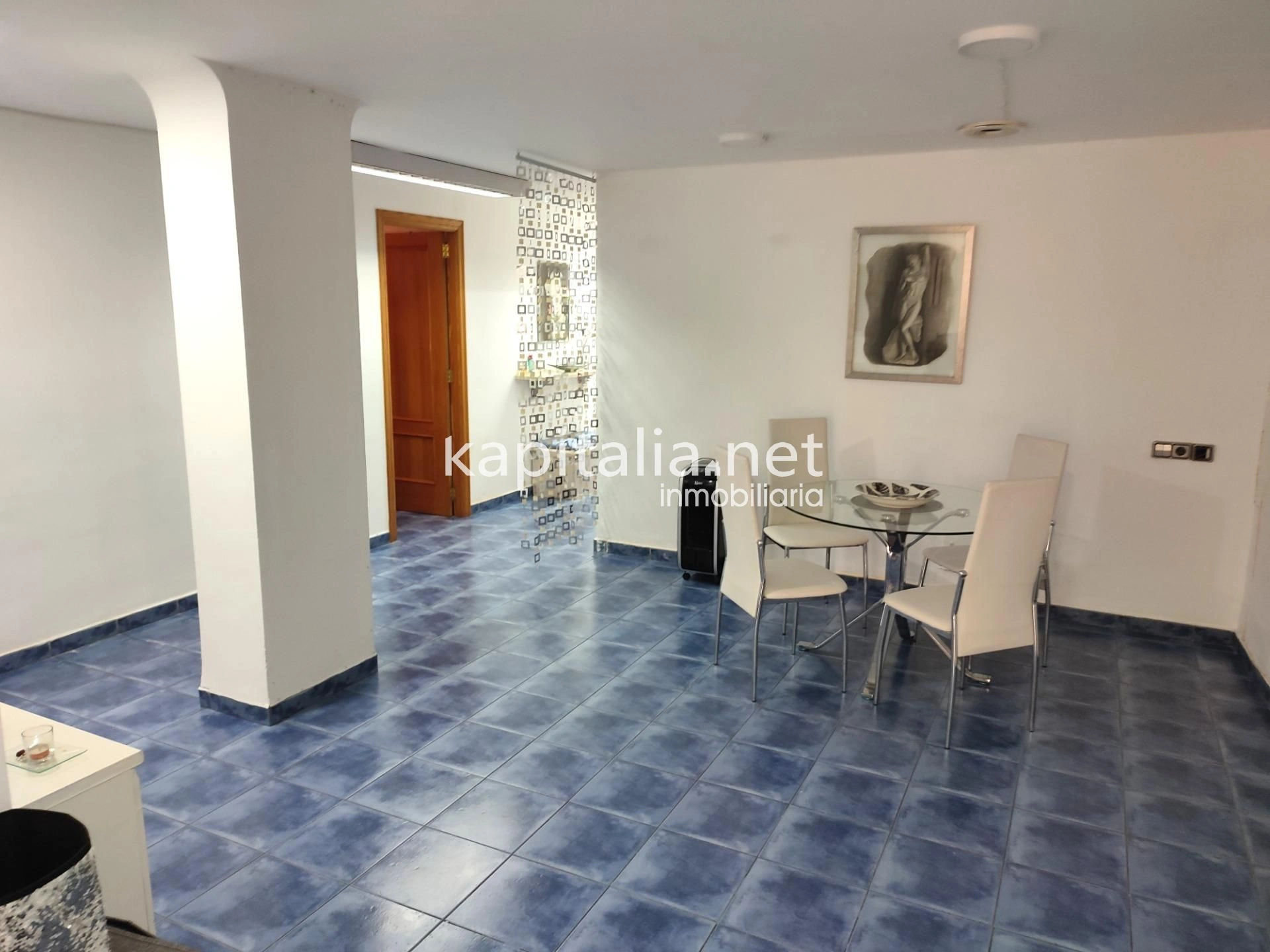 08143 - COMMERCIAL PREMISES FOR SALE IN ONTINYENT, LOCATED IN A CENTRAL AREA.