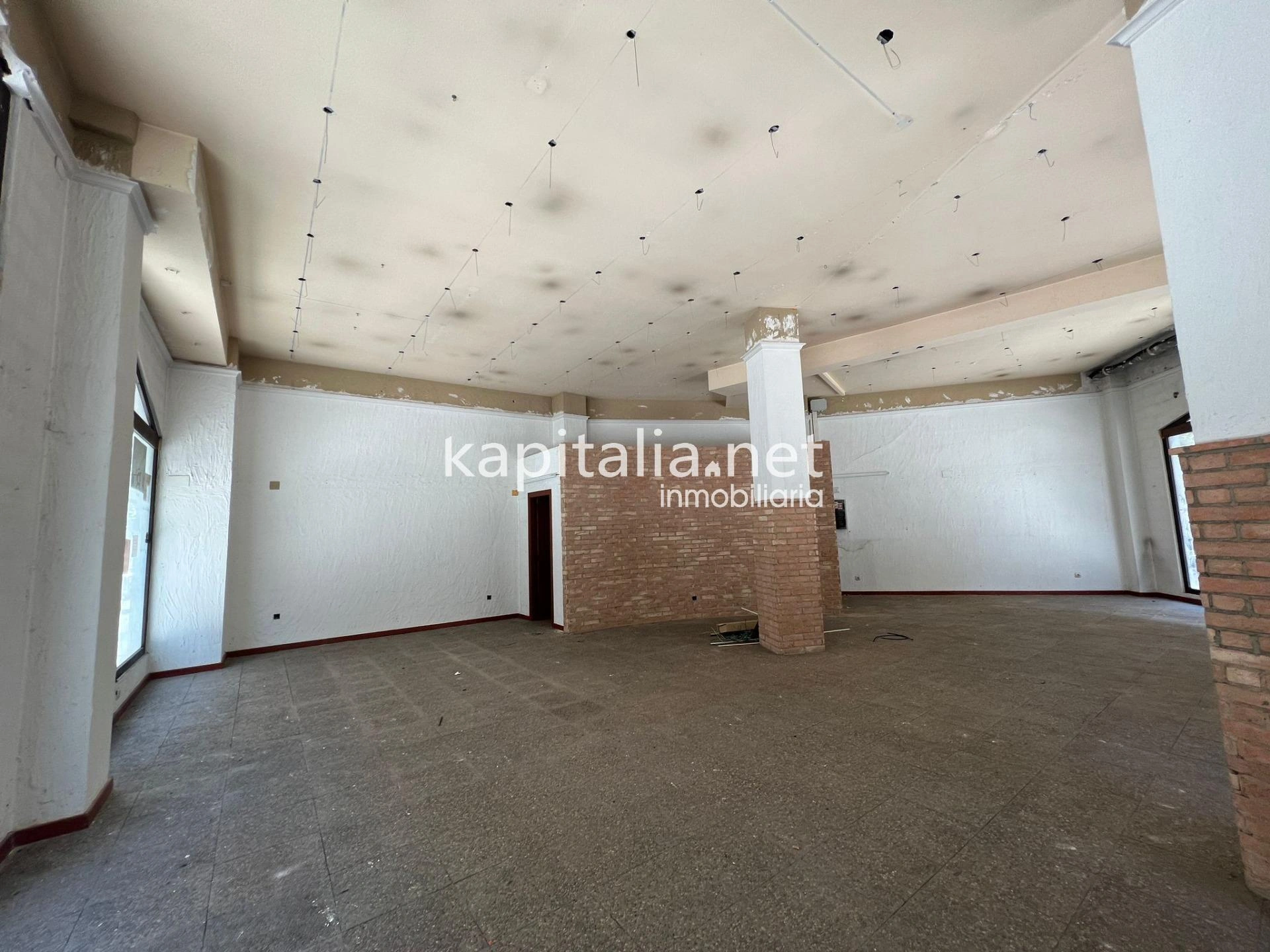 08456 - Property for Rent in Ontinyent