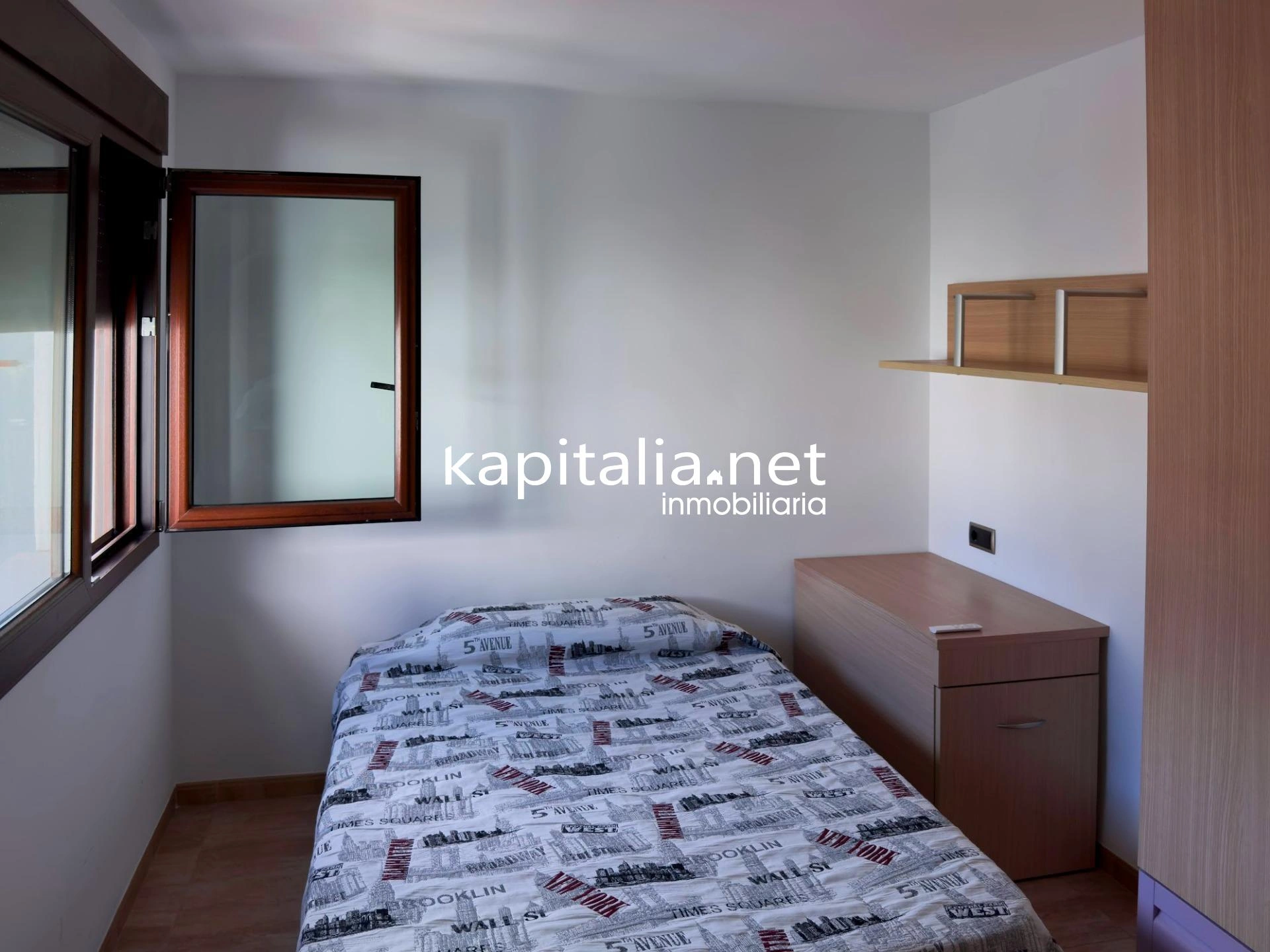 GRAN CASA A LA VENTA EN BOCAIRENT