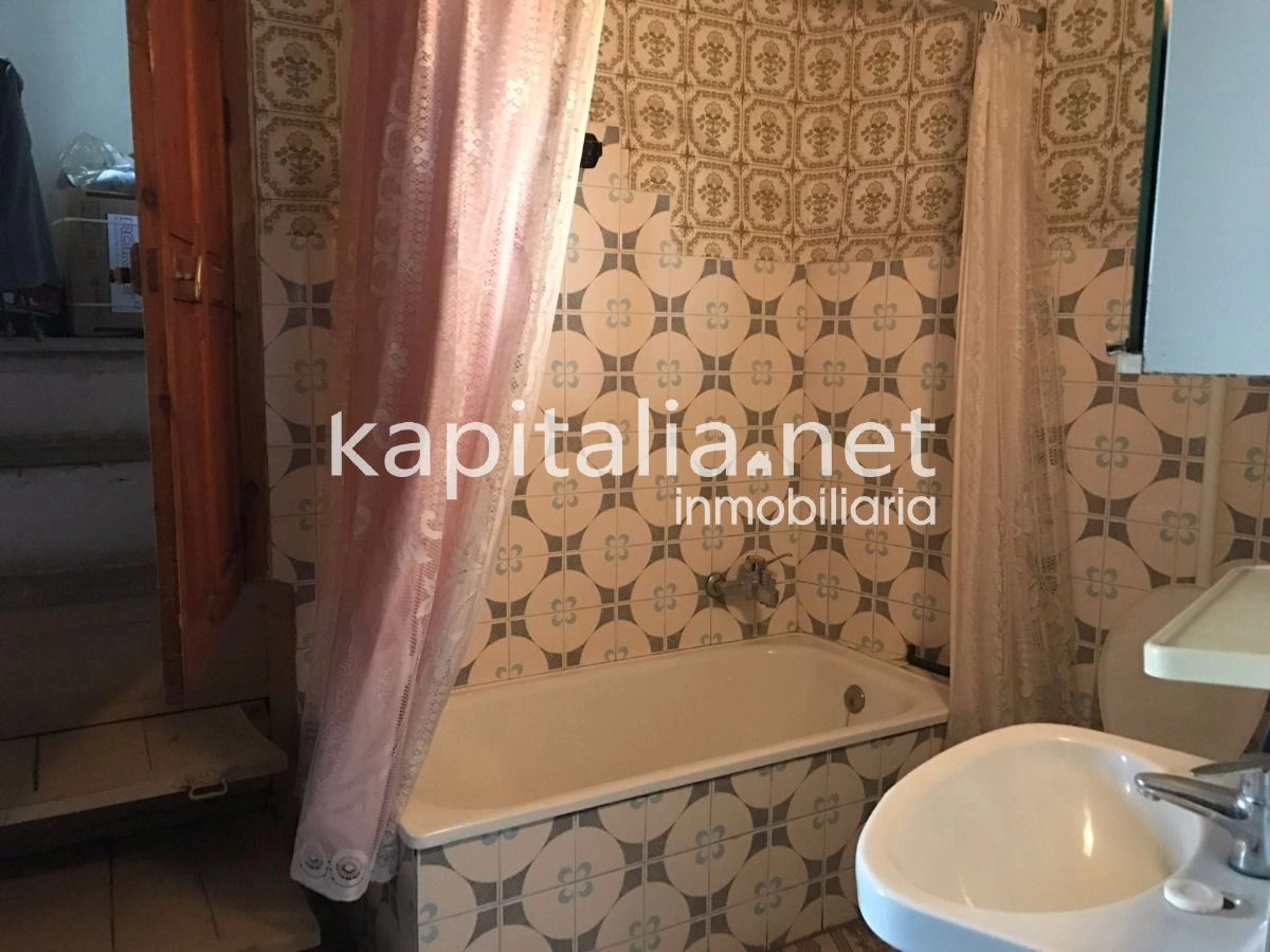 Casa de 500m2 a la venta en Bocairent