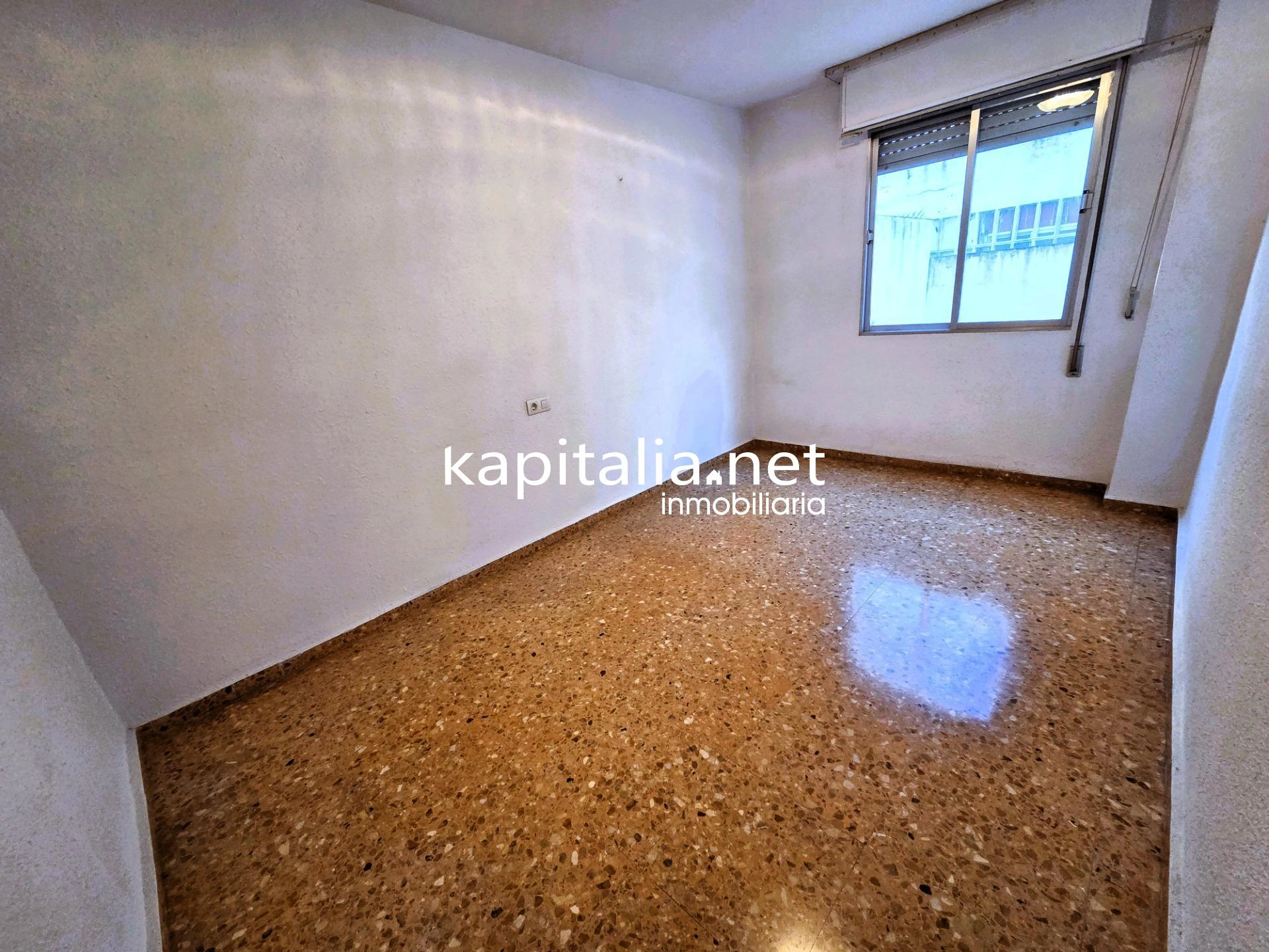 Amplio PIso a la venta en Ontinyent - Sant Josep