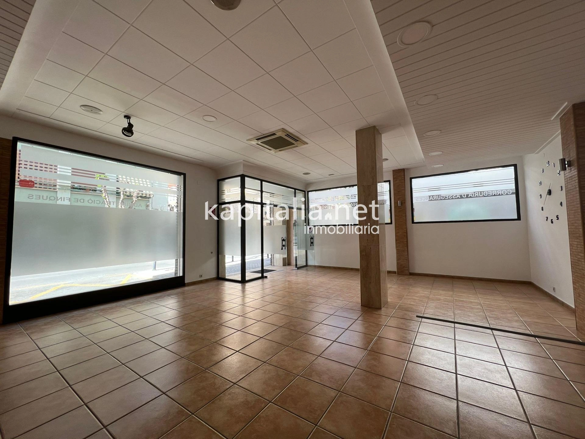 08273 - Property for Rent in Ontinyent