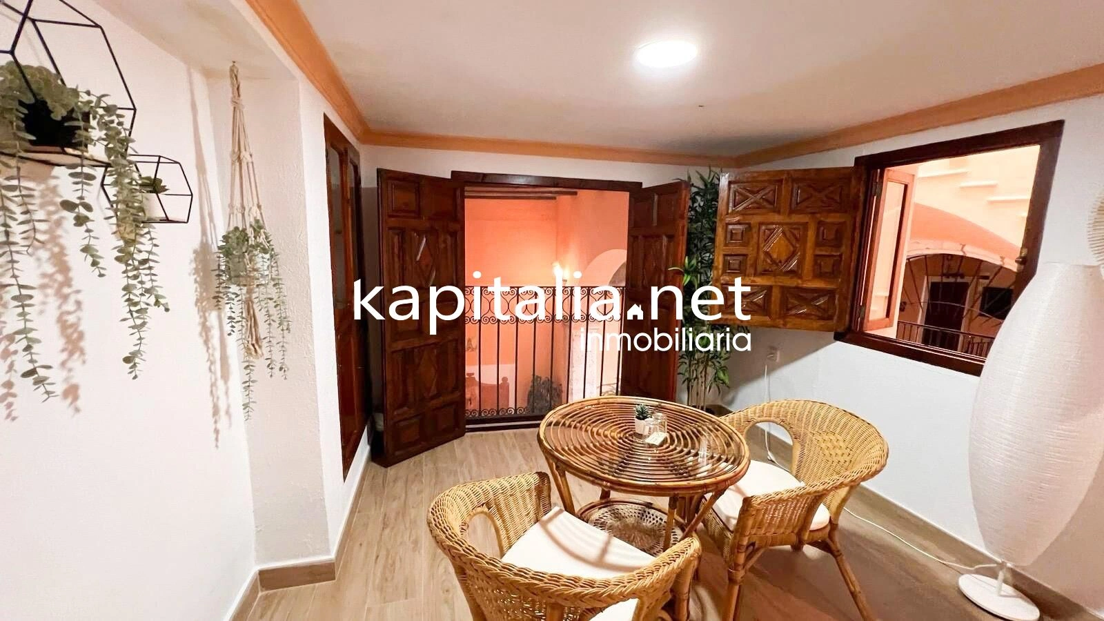 09222 - CASA RURAL A LA VENTA EN EL CENTRO DE XATIVA