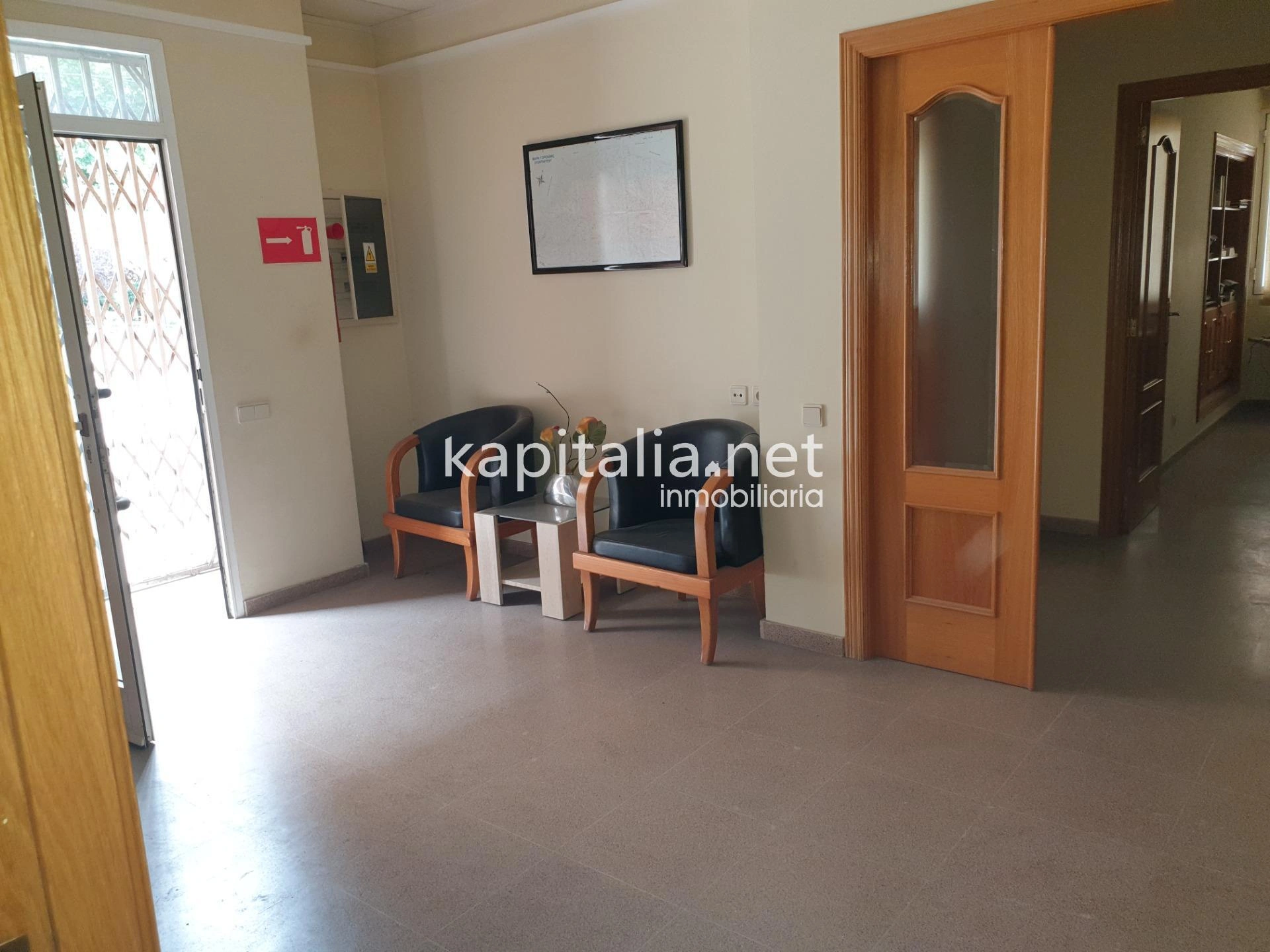 08720 - BAJO A LA VENTA EN ONTINYENT