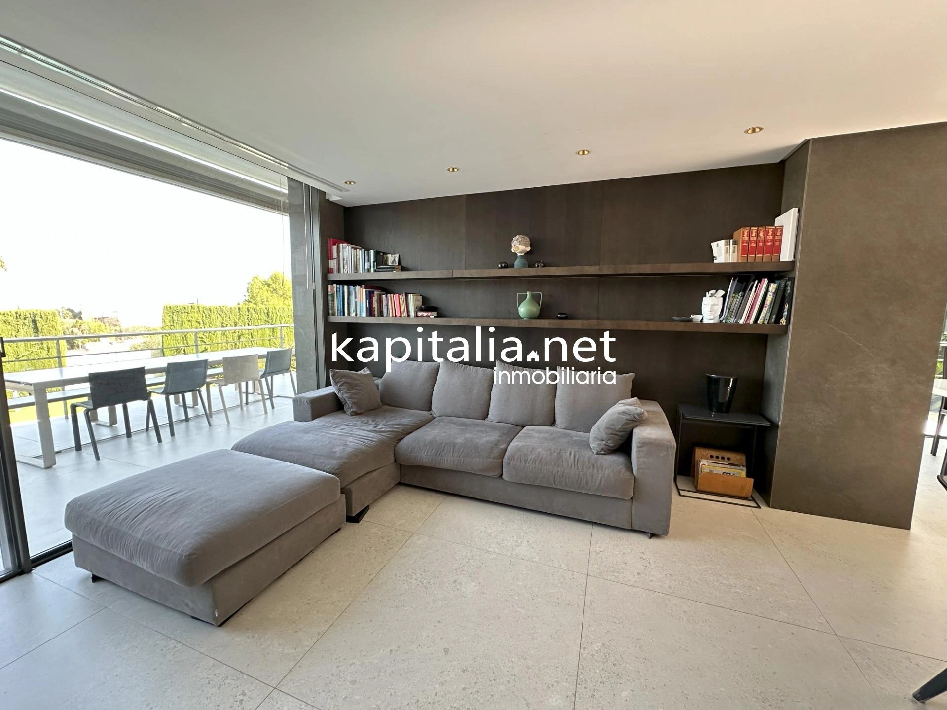 09605 - IMPRESIONANTE VILLA A LA VENTA EN LA PROVINCIA DE VALENCIA