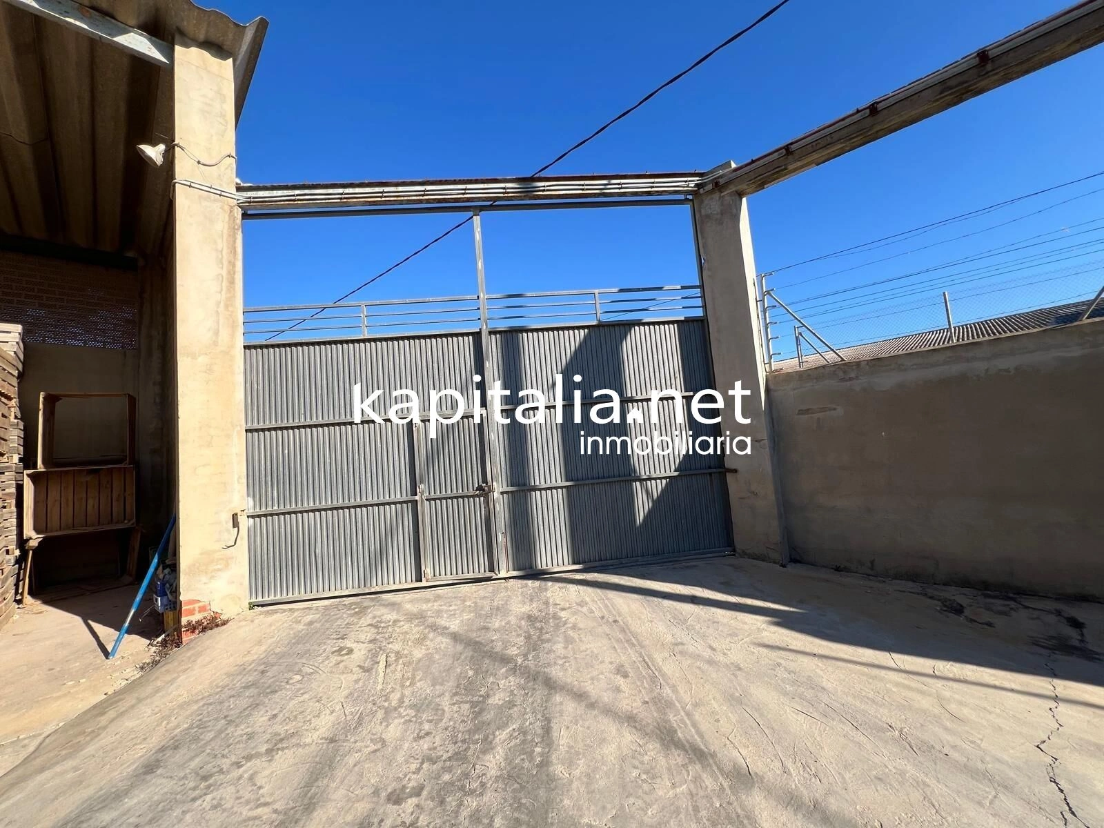 09661 - NAVE INDUSTRIAL EN VENTA EN LA LLOSA DE RANES