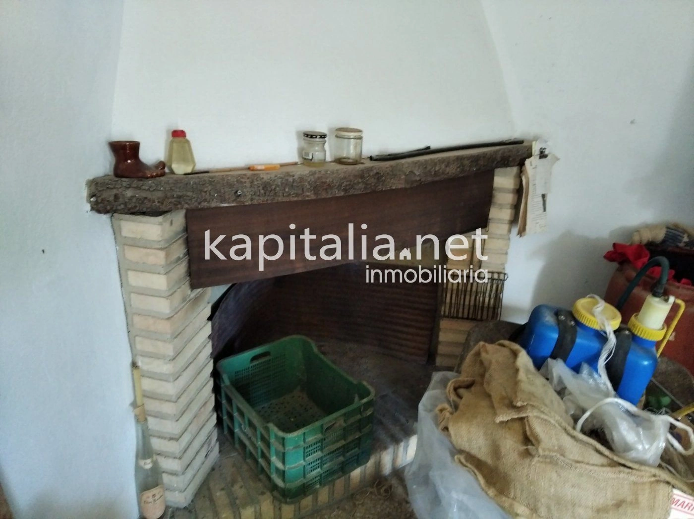 Casa con terreno a la venta en Ontinyent, zona Pou Clar.