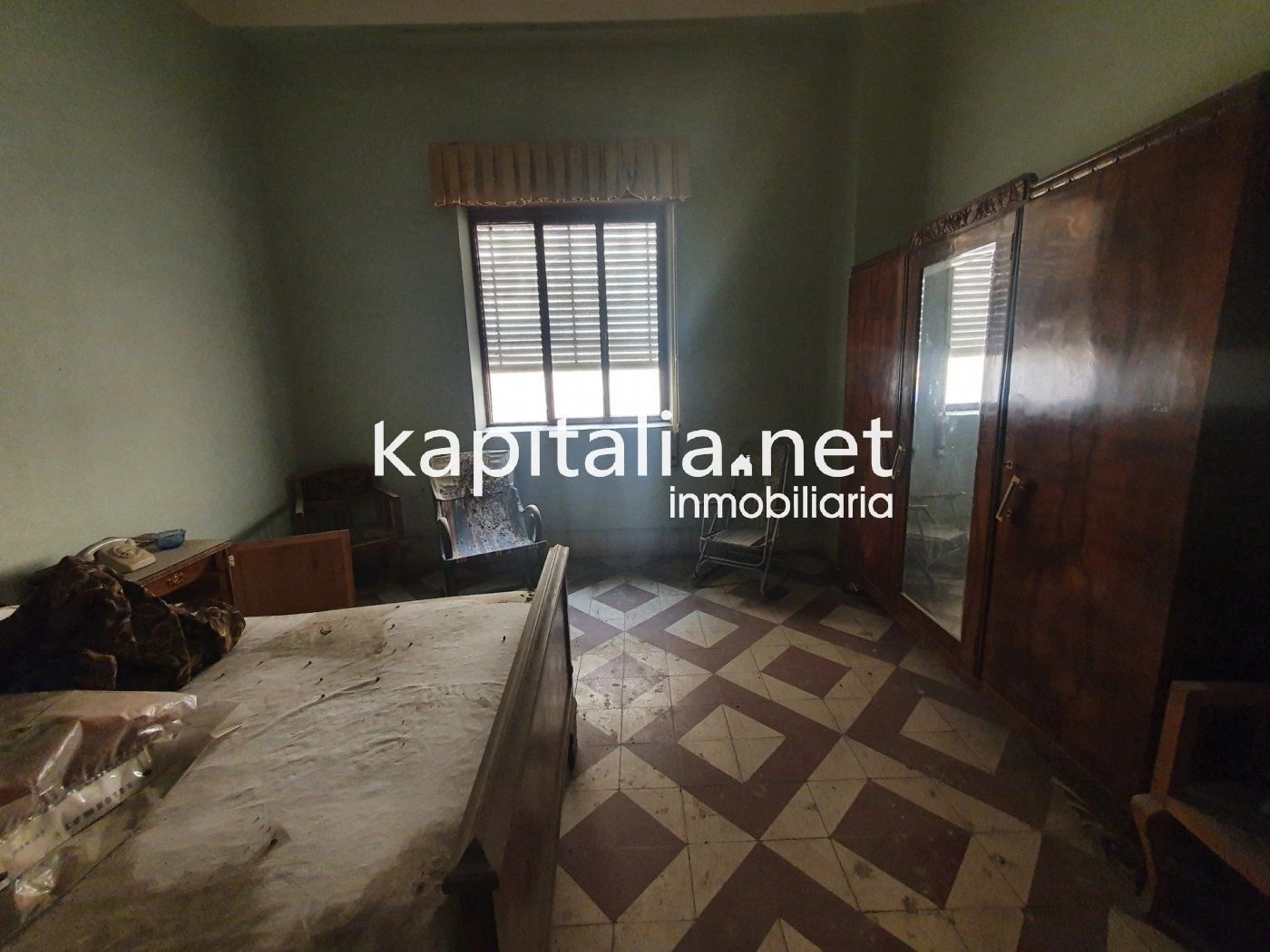 Gran casa emblemática a la venta en Ontinyent.