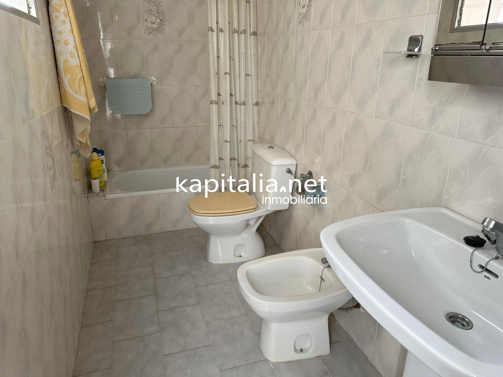 08981 - GRAN CASA DE PUEBLO A LA VENTA EN LA POBLA DEL DUC