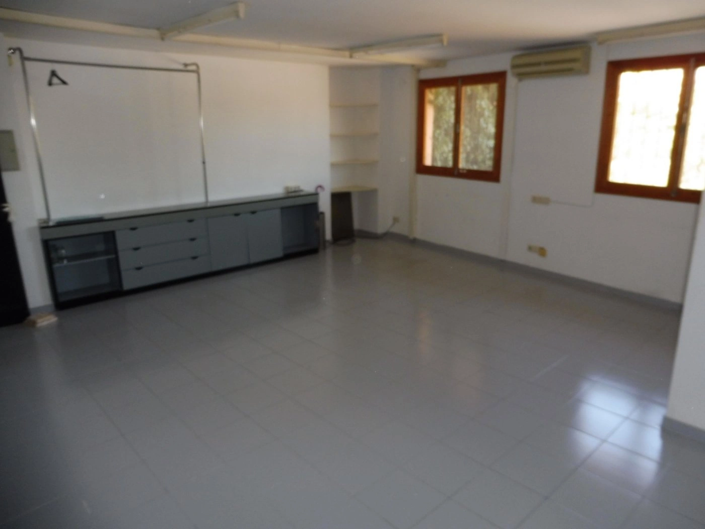 04090 - Property for Sale in Ontinyent