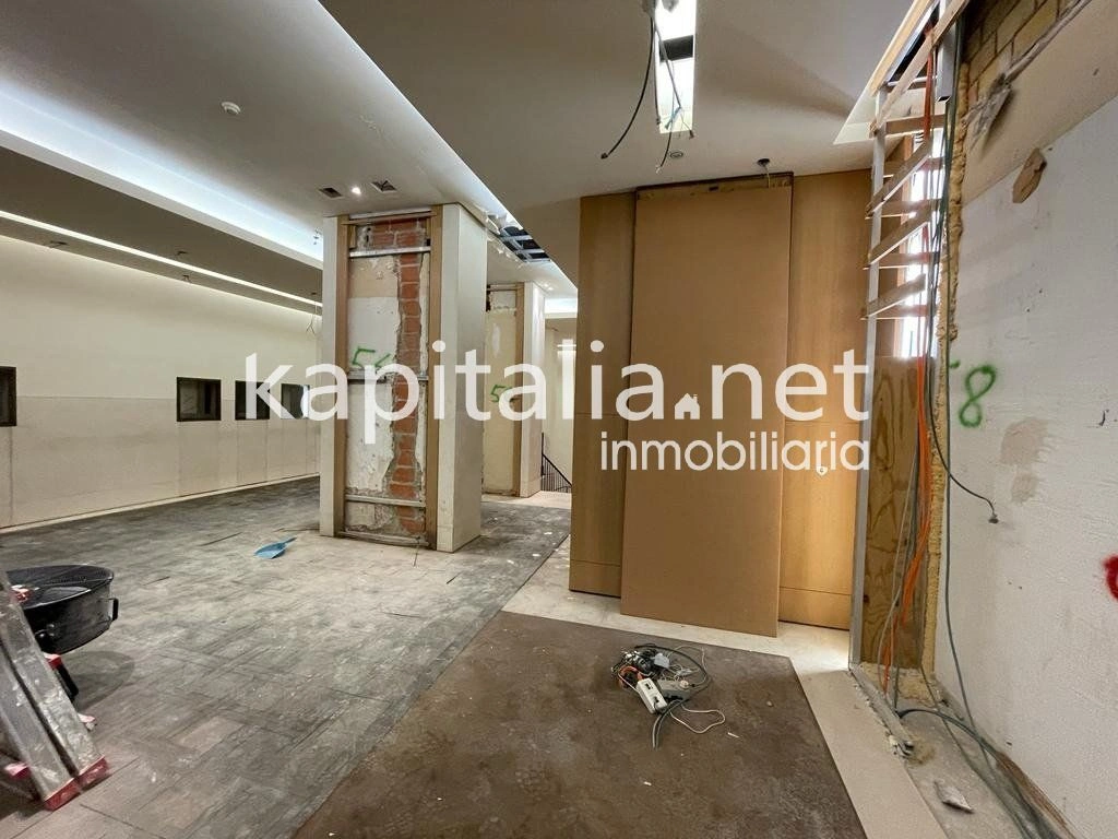 07775 - Commercial premises for rent in the centre of Valencia (Valencia)