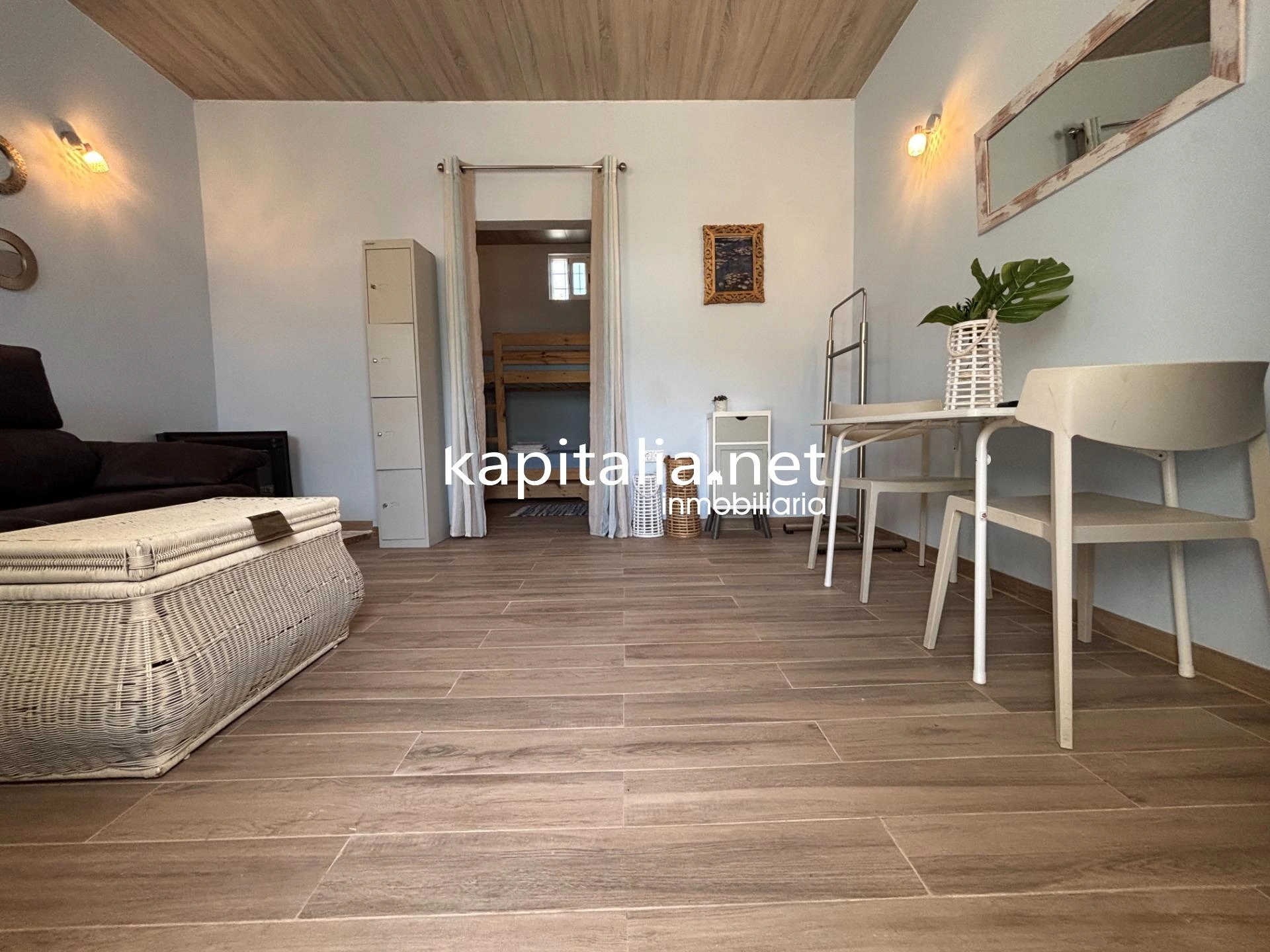 09980 - Restaurante y zona de ocio en Gaianes