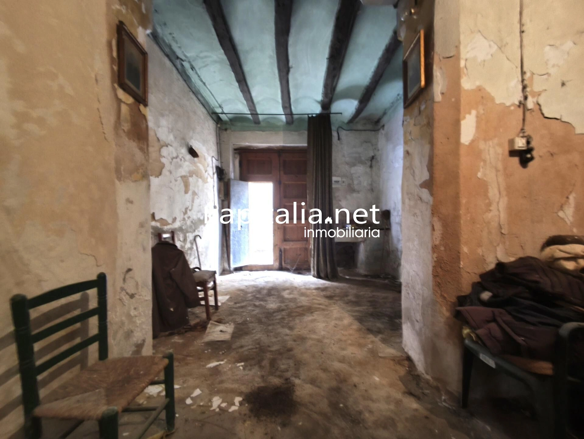 CASA PARA REFORMAR A LA VENTA EN PALOMAR.