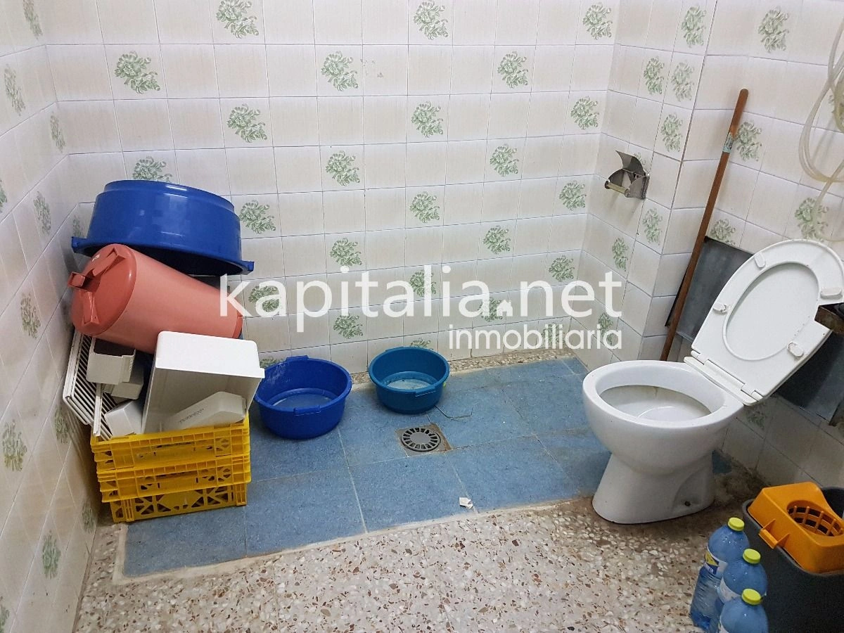 Local en venta en Albaida.