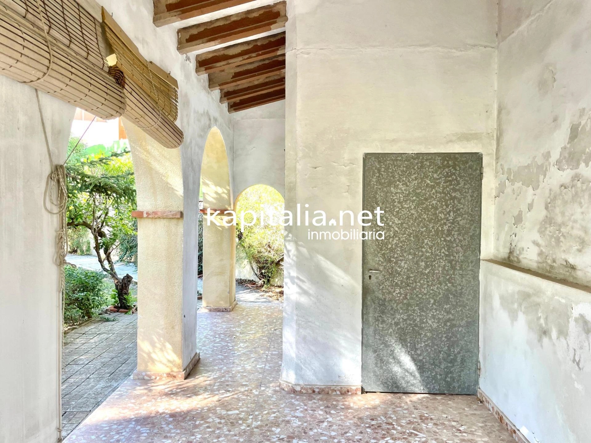09693 - Gran casa señorial con gran jardín a la venta en Cocentaina!