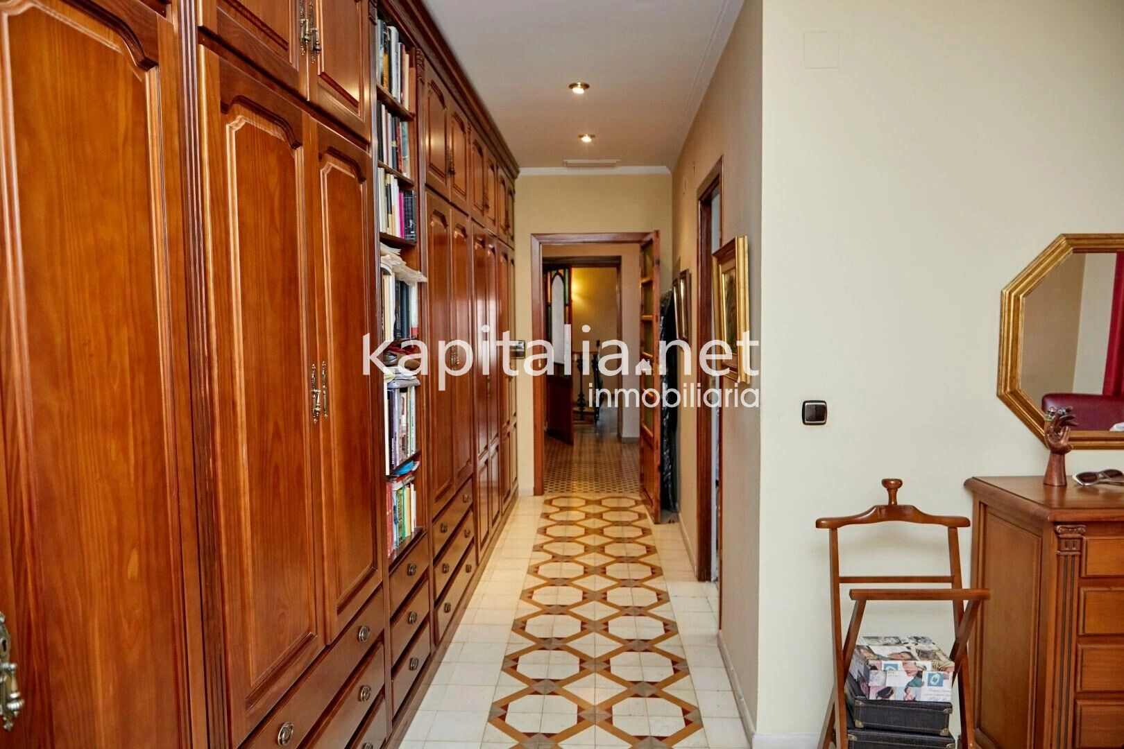 08319 - Antiguo convento Trinitario en venta Xàtiva