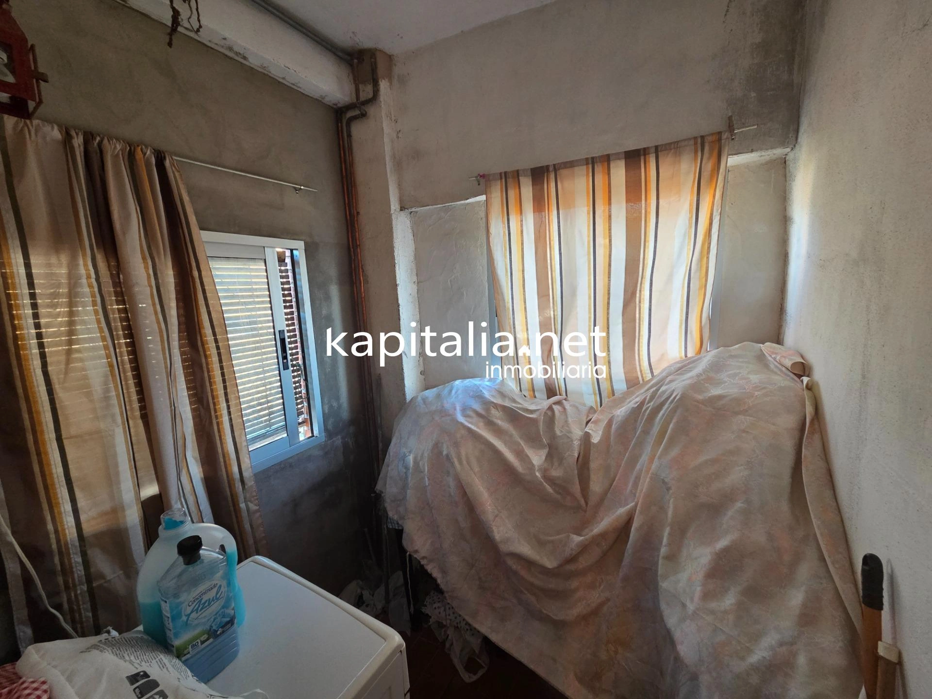 10127 - Encantadora Casa en Quatretondeta - Ideal para Entrar a Vivir