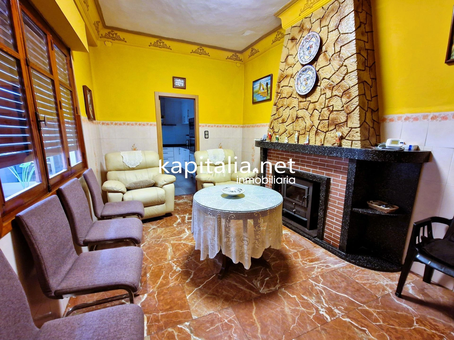 09323 - Gran casa a la venta en la zona de Sant Jaume de la ciudad de Xativa