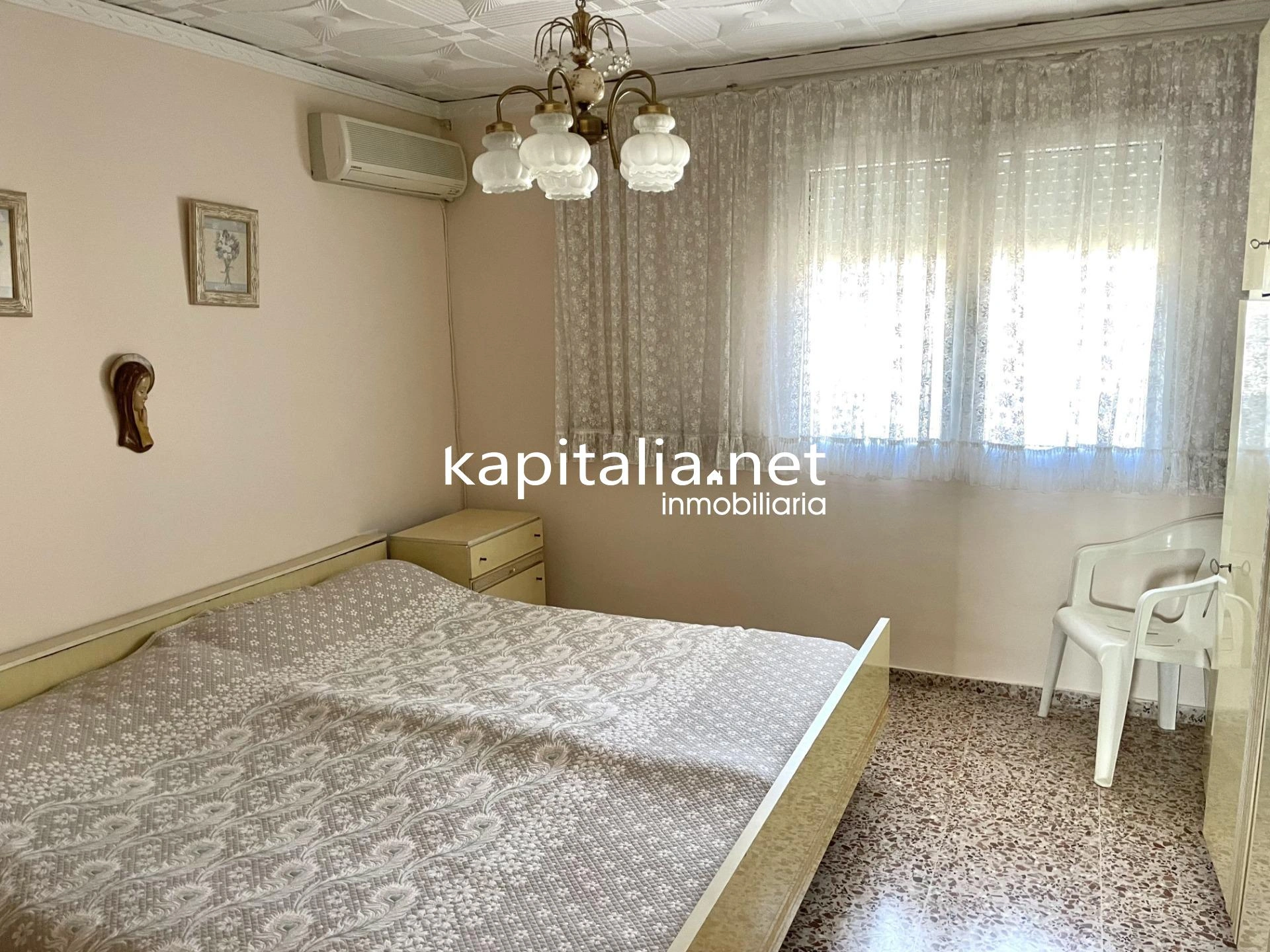 Edificio a la venta en Beniarrés.