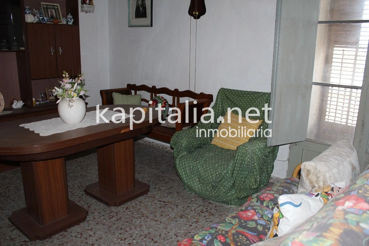 Casa de 500m2 a la venta en Bocairent