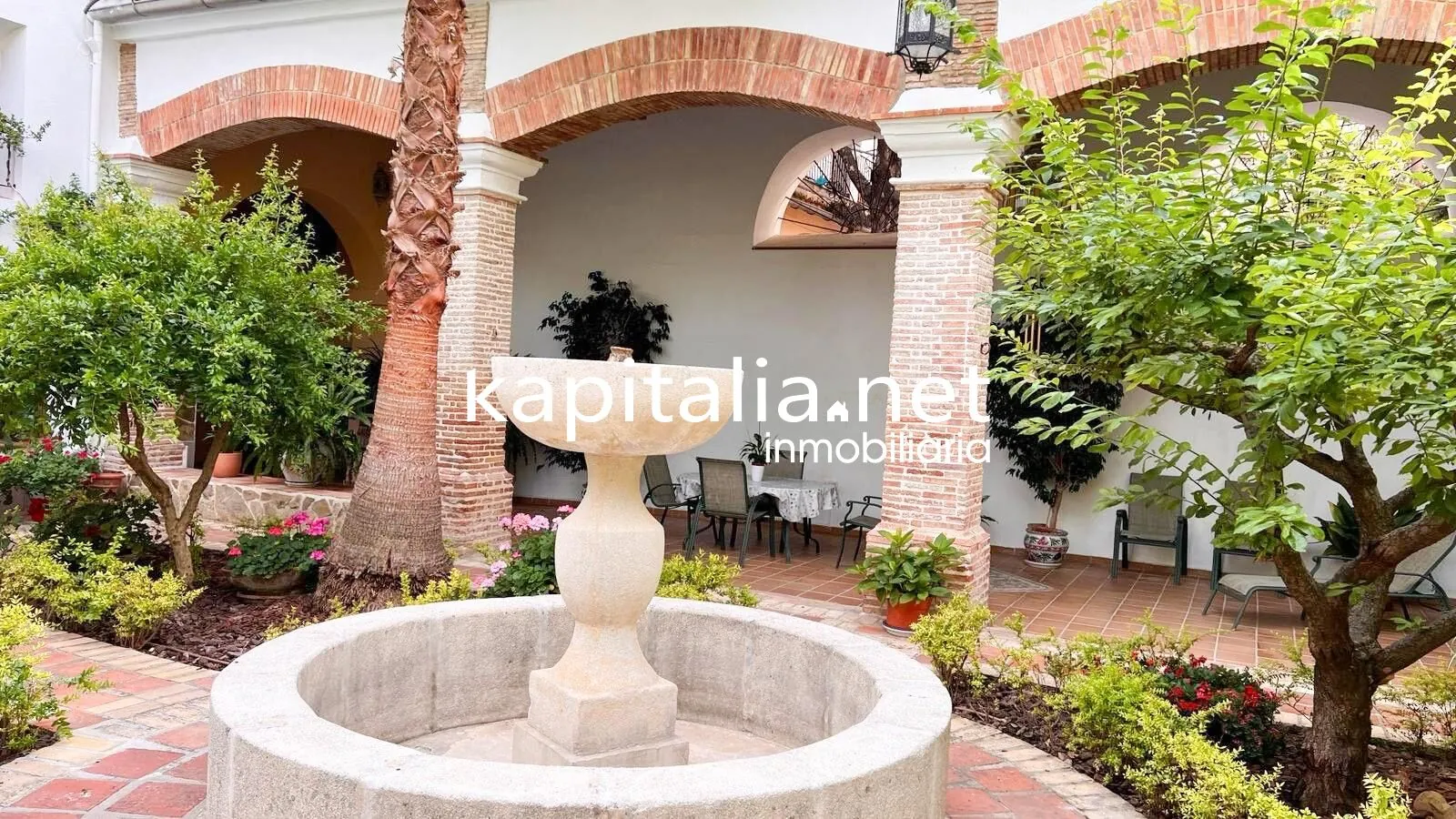 09222 - CASA RURAL A LA VENTA EN EL CENTRO DE XATIVA
