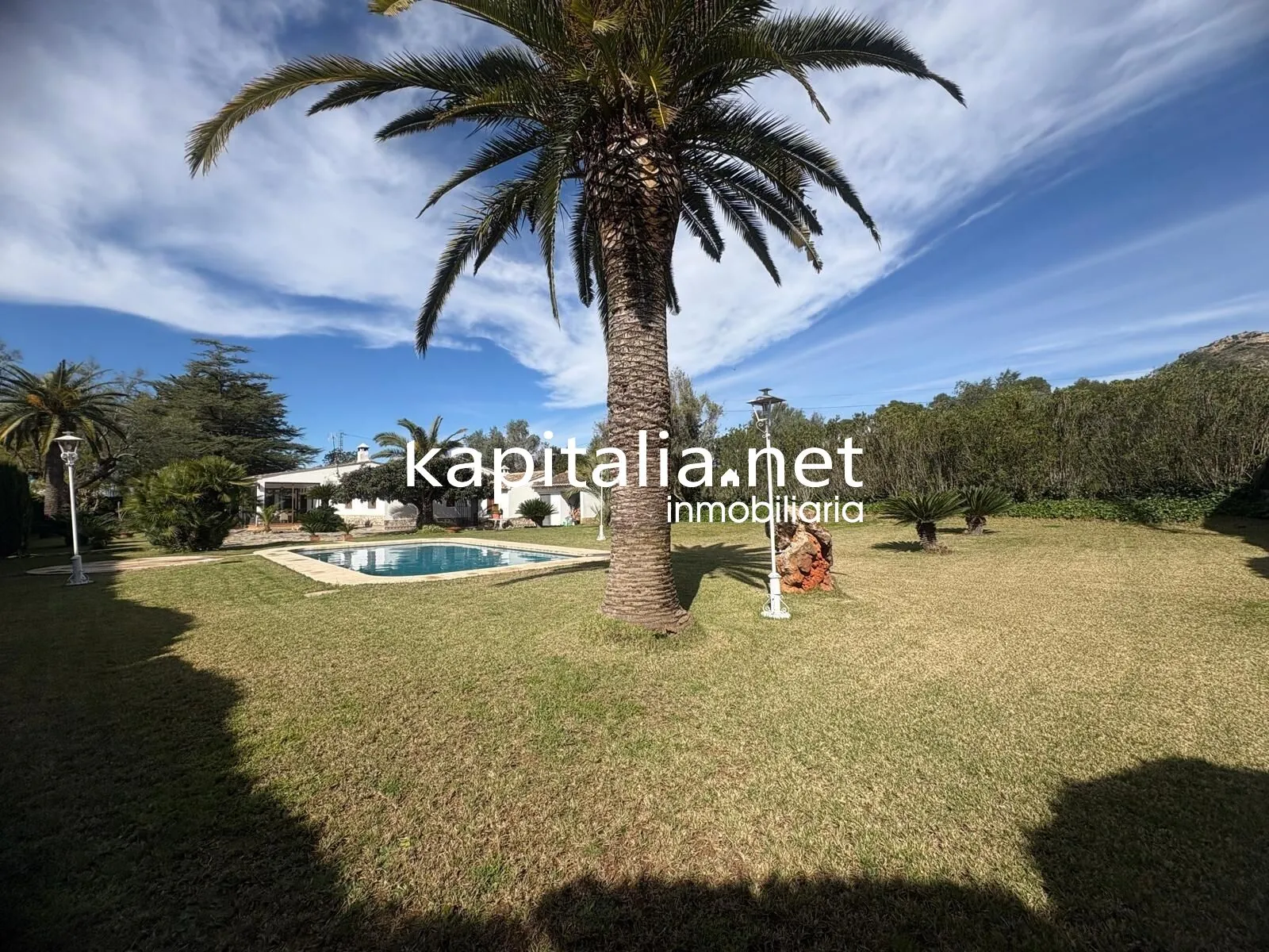 ESPECTACULAR CHALET A LA VENTA EN BARCHETA