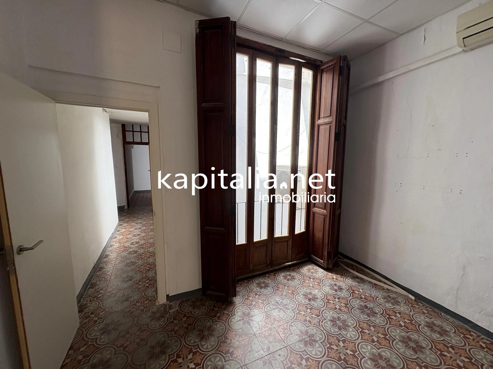 10011 - CASA SEÑORIAL A LA VENTA EN EL CENTRO DE XATIVA